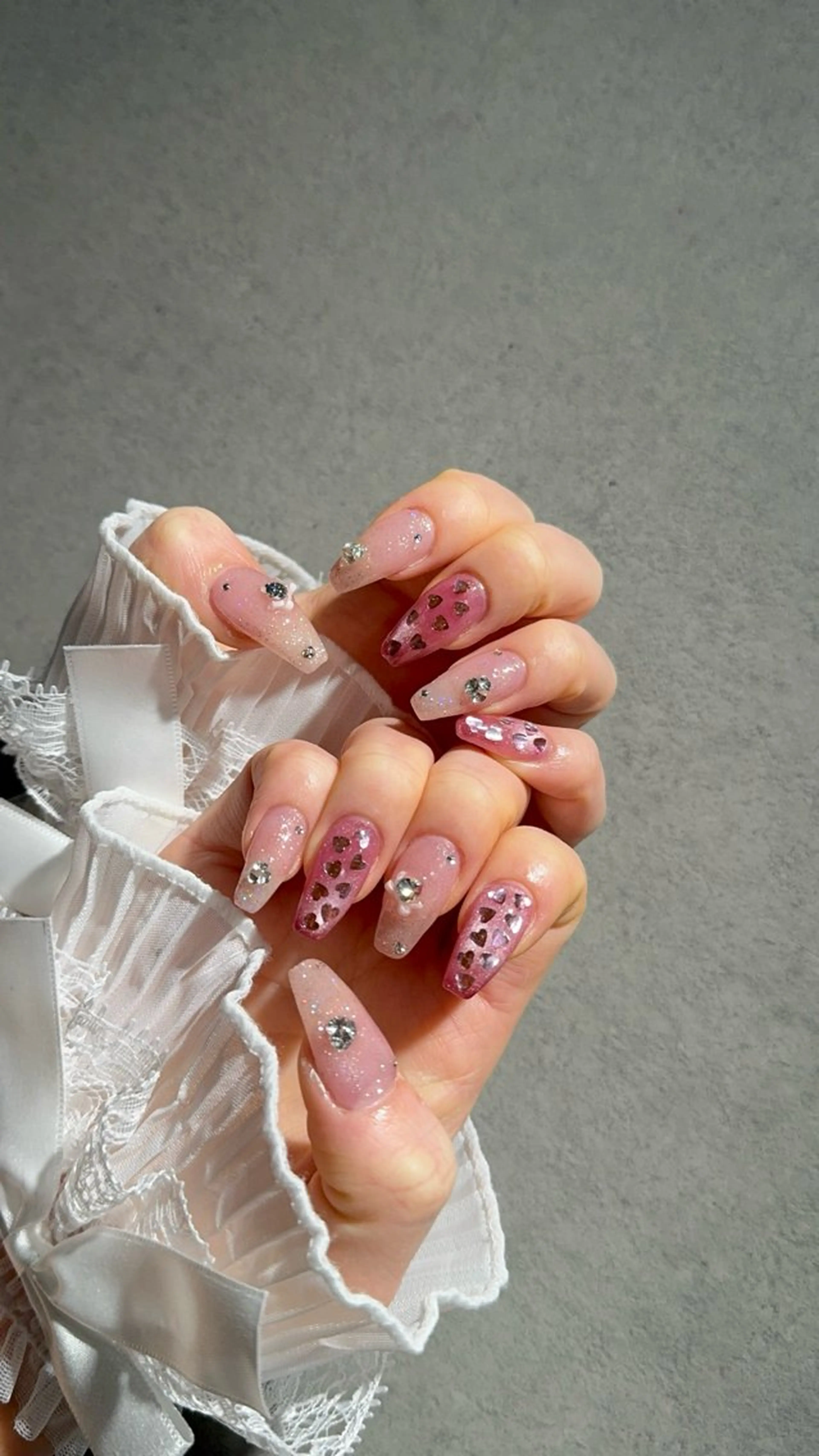 ネイル I-nailロング /ワンホン/キラキラのネイルデザイン