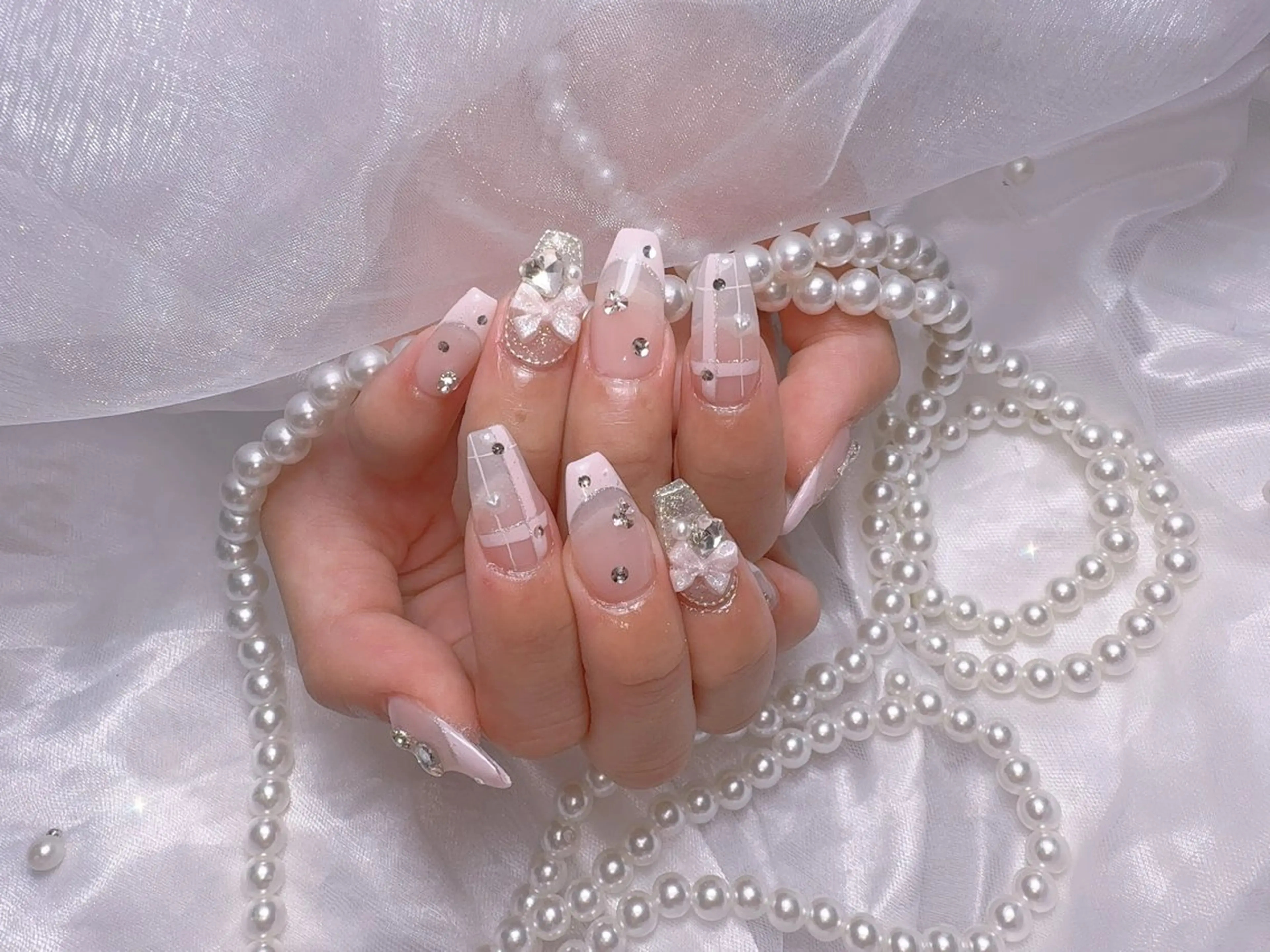 ネイル emuなんば HONOKAのネイルデザイン