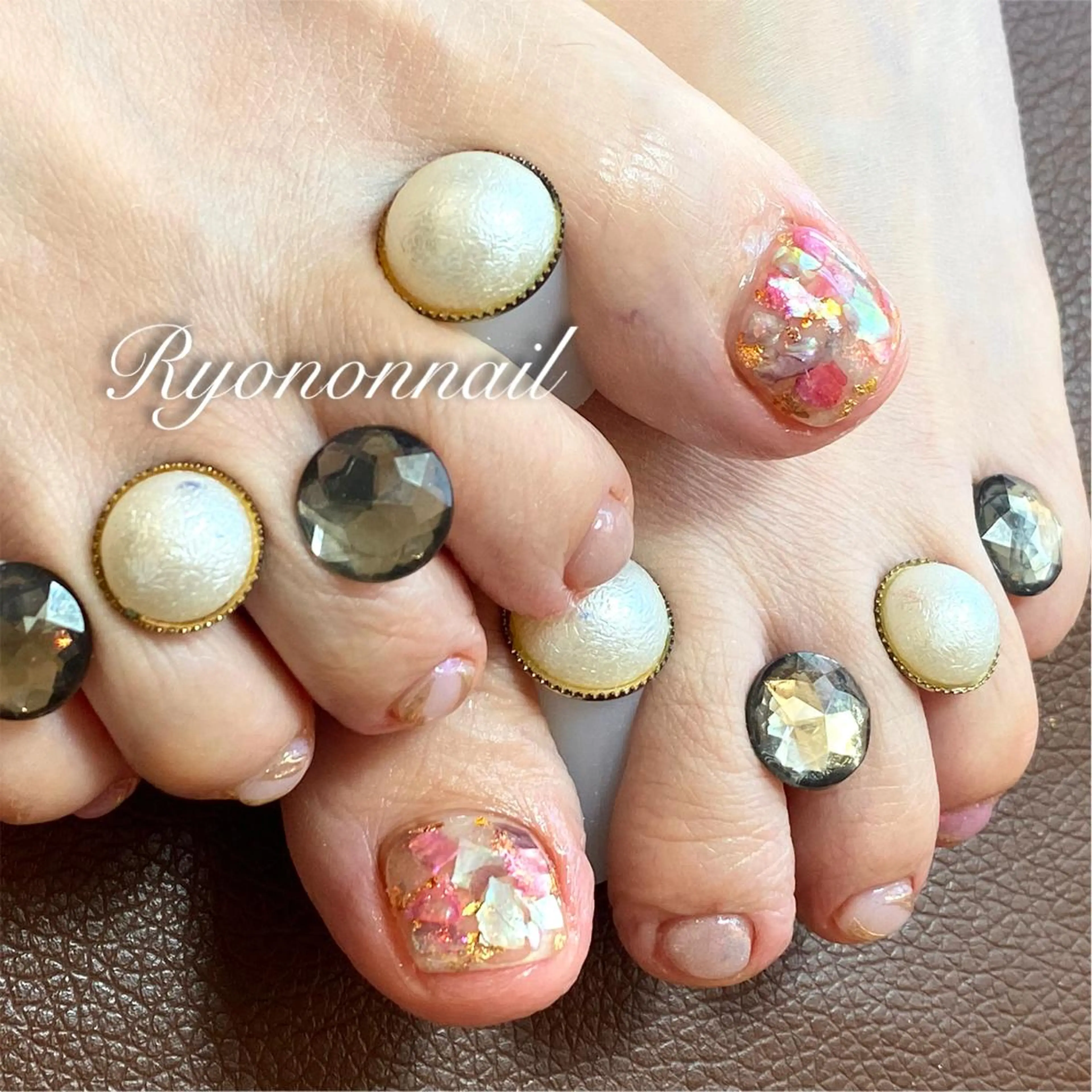 ネイル Ryononnail(リョノンネイル)所属・Ryononnail 上谷典子のネイルデザイン