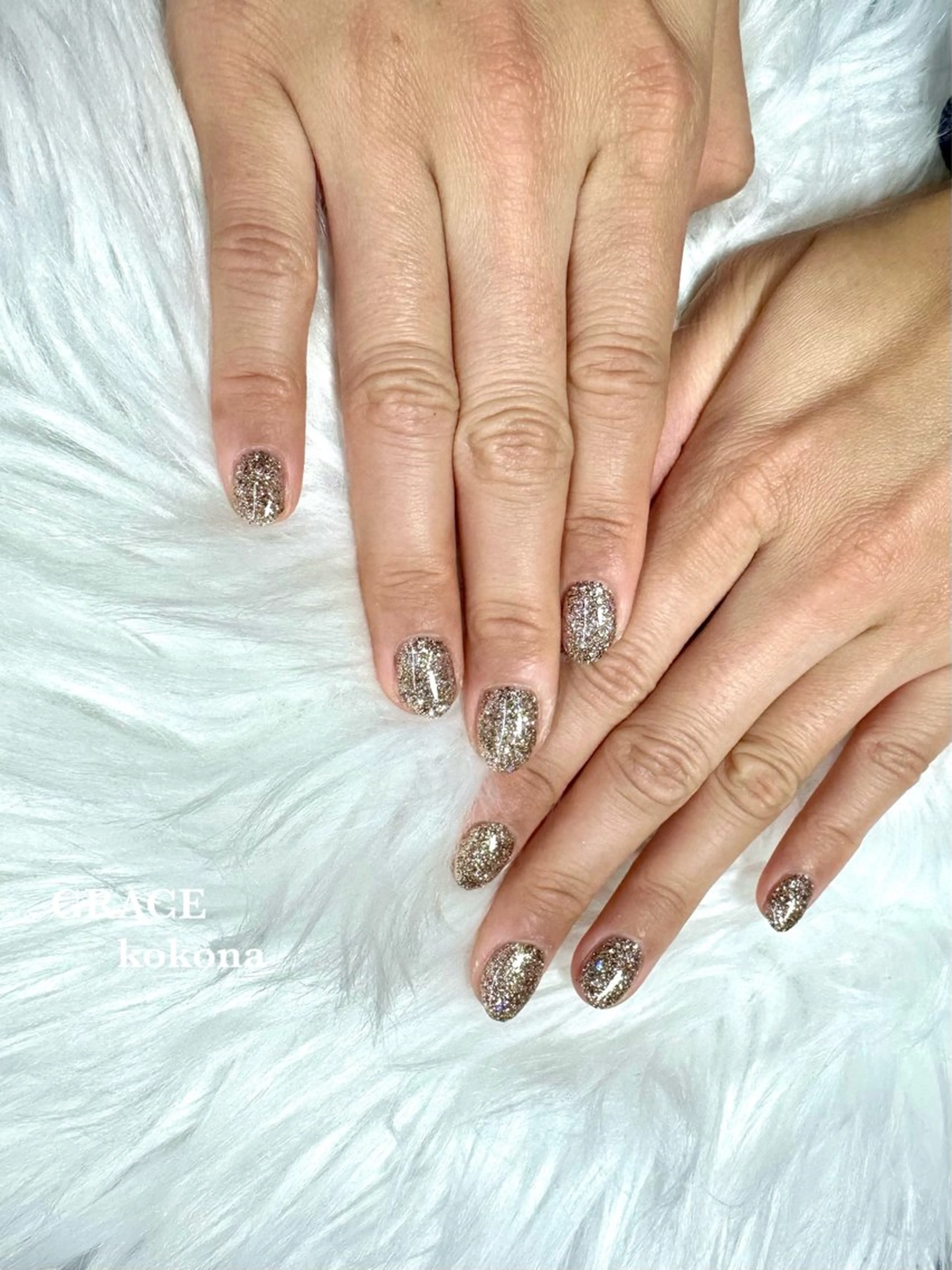 LAVISH kokonaのネイルデザイン