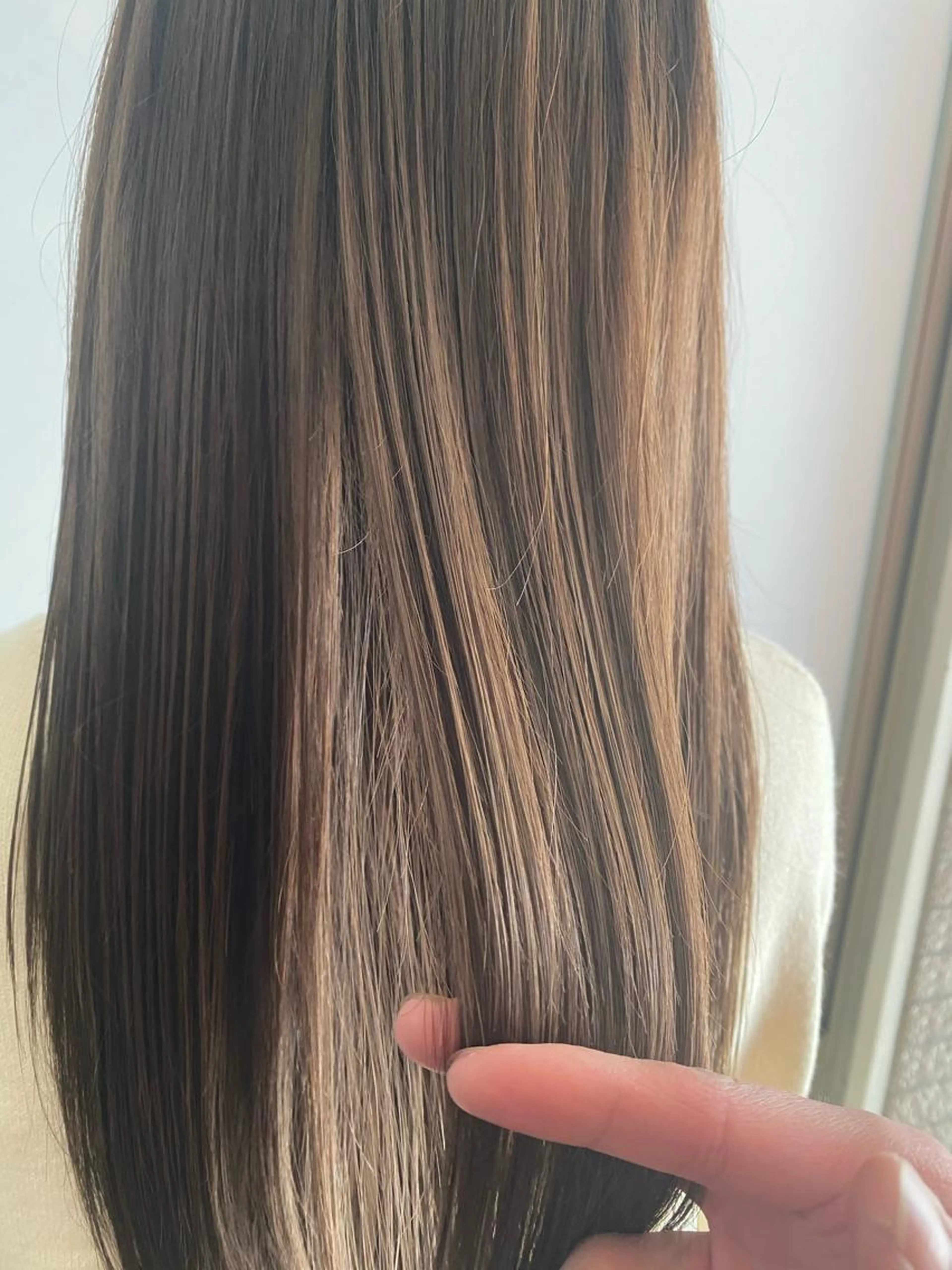 小顔カット＋酸熱髪質改善トリートメント☆髪質の変化を感じている方は是非お試し下さい！！の写真