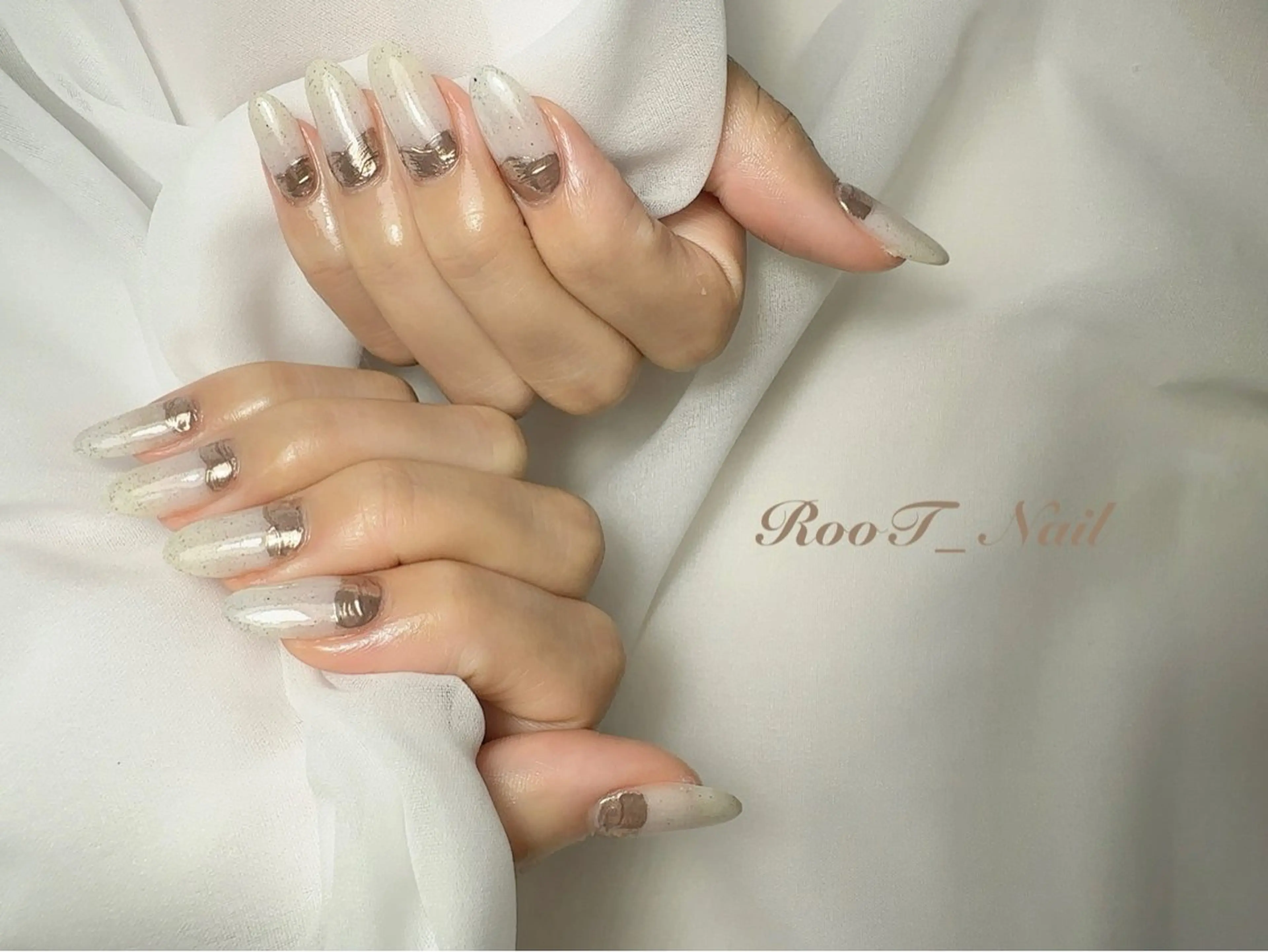 ネイル ミラーネイル ハンドネイル RooT Nailのネイルデザイン