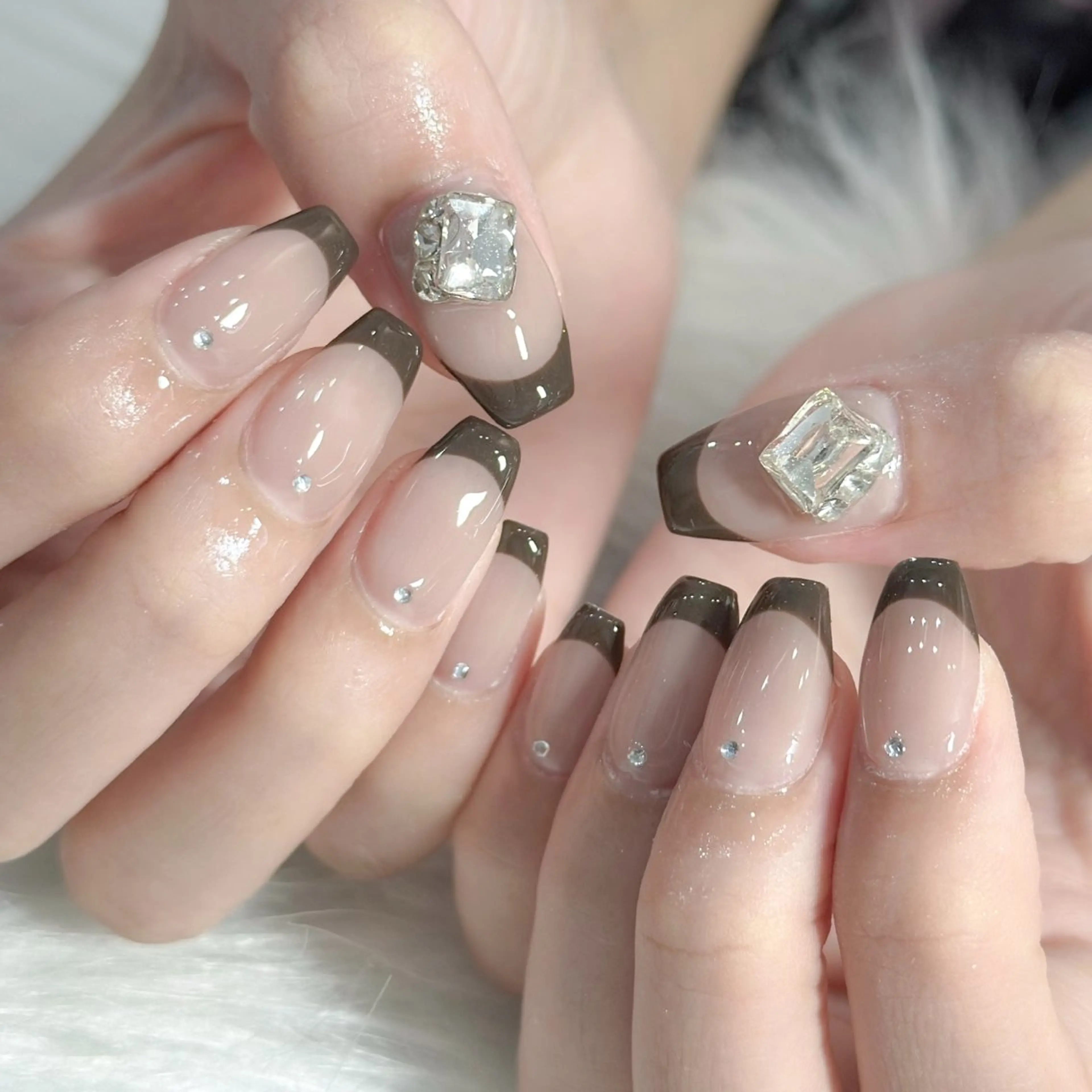 ネイル ハンドネイル LAVISH nanamiのネイルデザイン