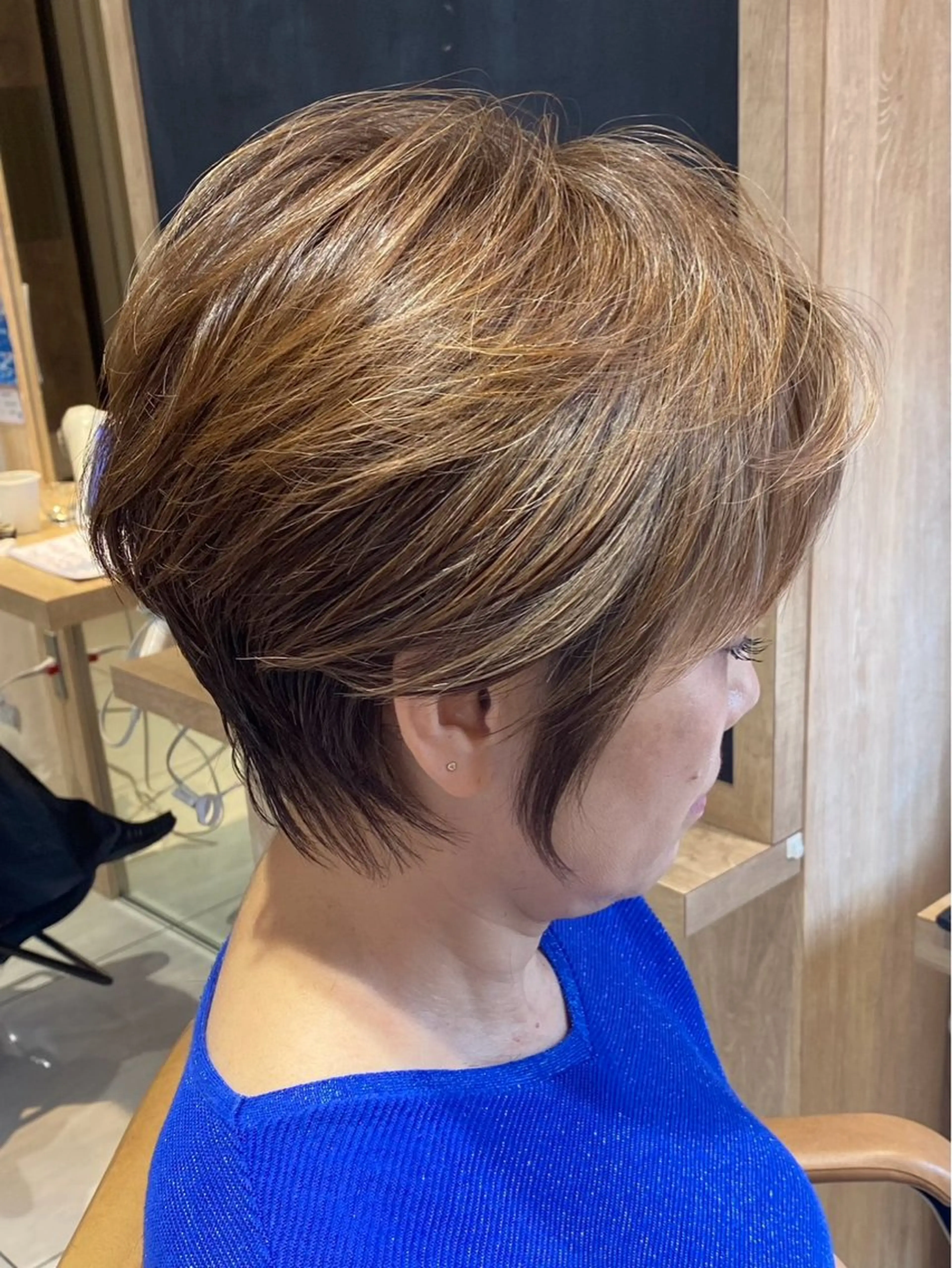 カット+髪質改善ケアカラー+トリートメント ￥7000の写真