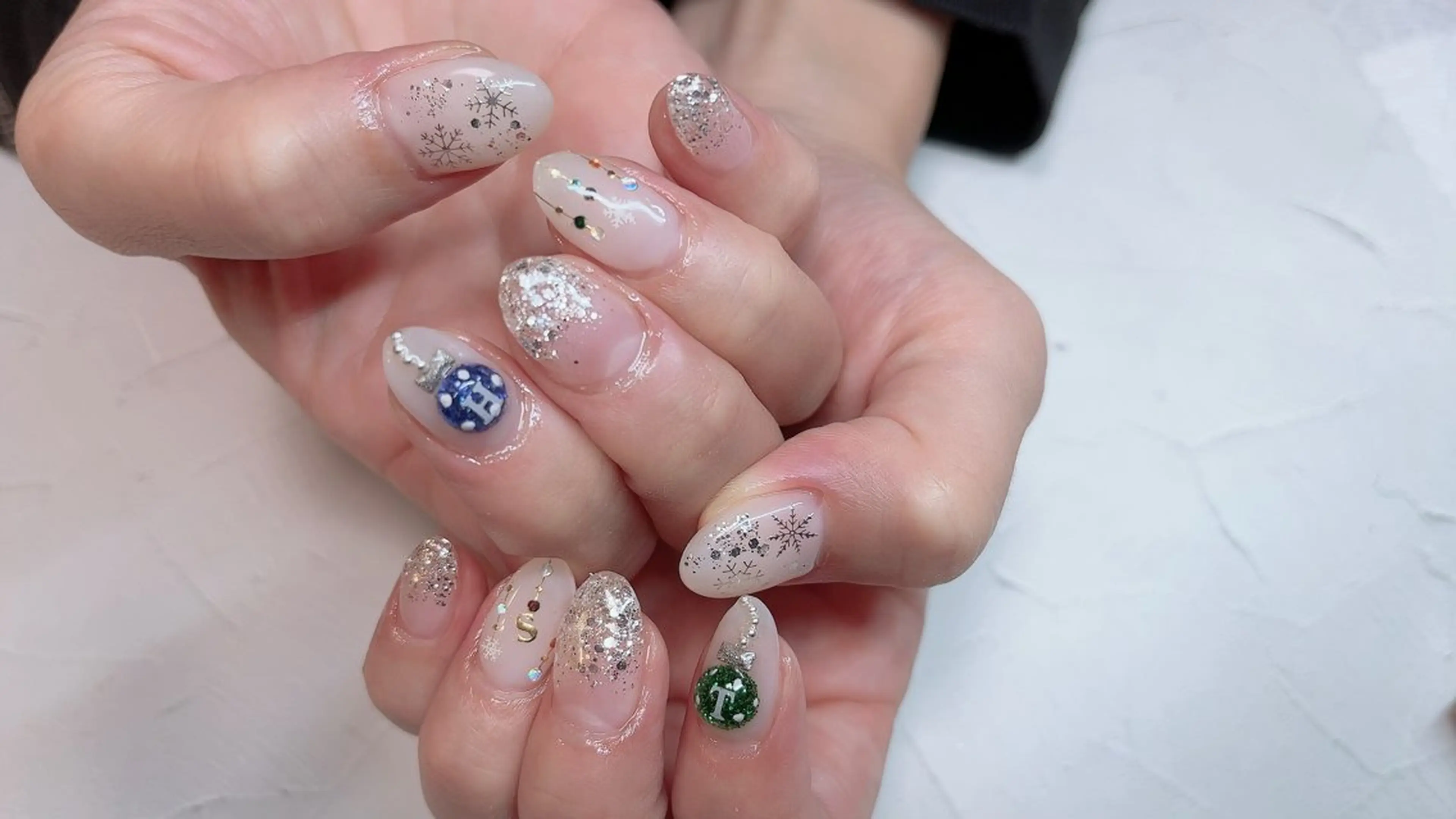 ネイル Nail Salon Bonita所属・フィルイン施術 SHIZUKAのネイルデザイン