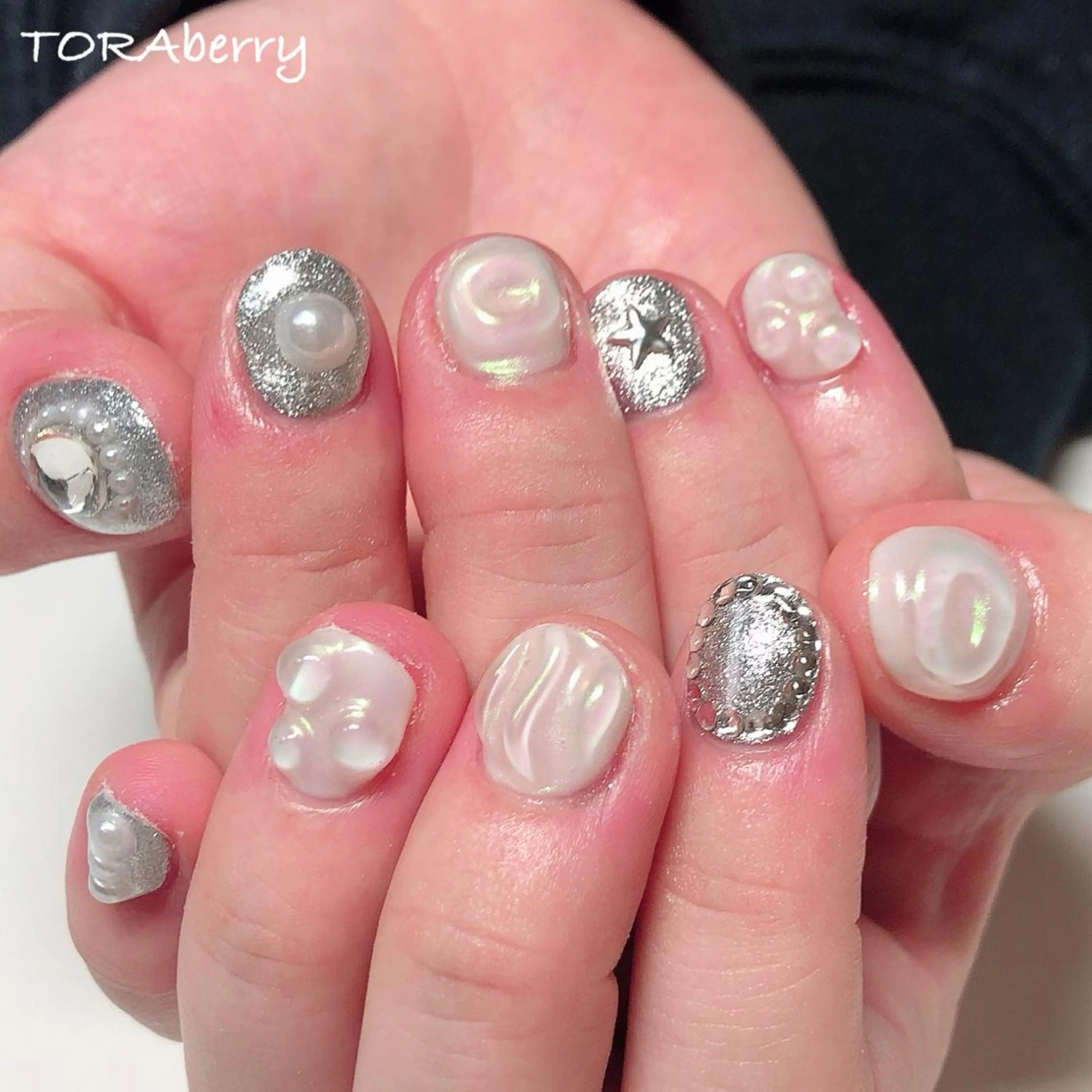 ネイル ハンドネイル ネイリスト なつみのネイルデザイン