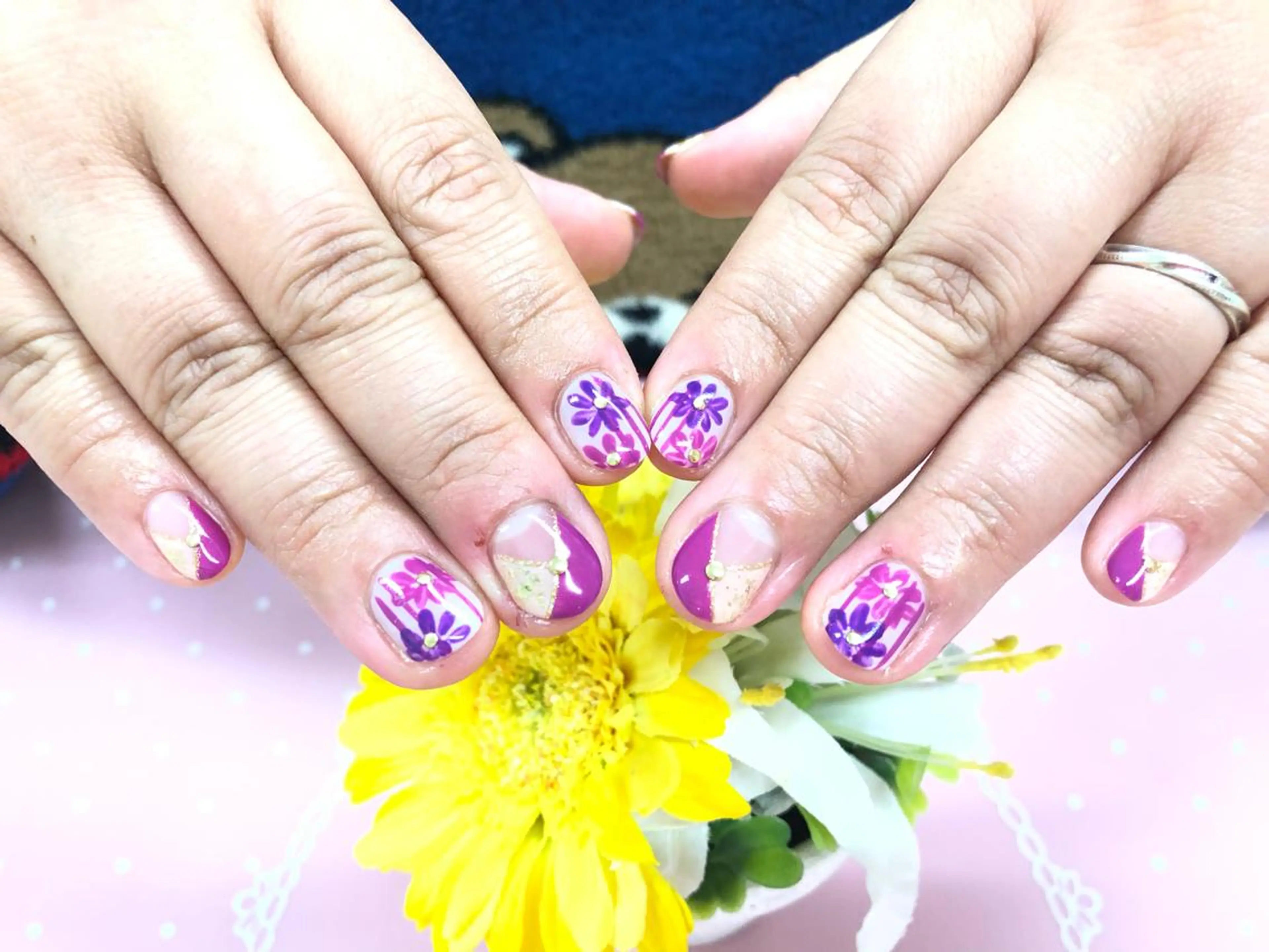 ネイル ユリシスネイル 担当近藤のネイルデザイン