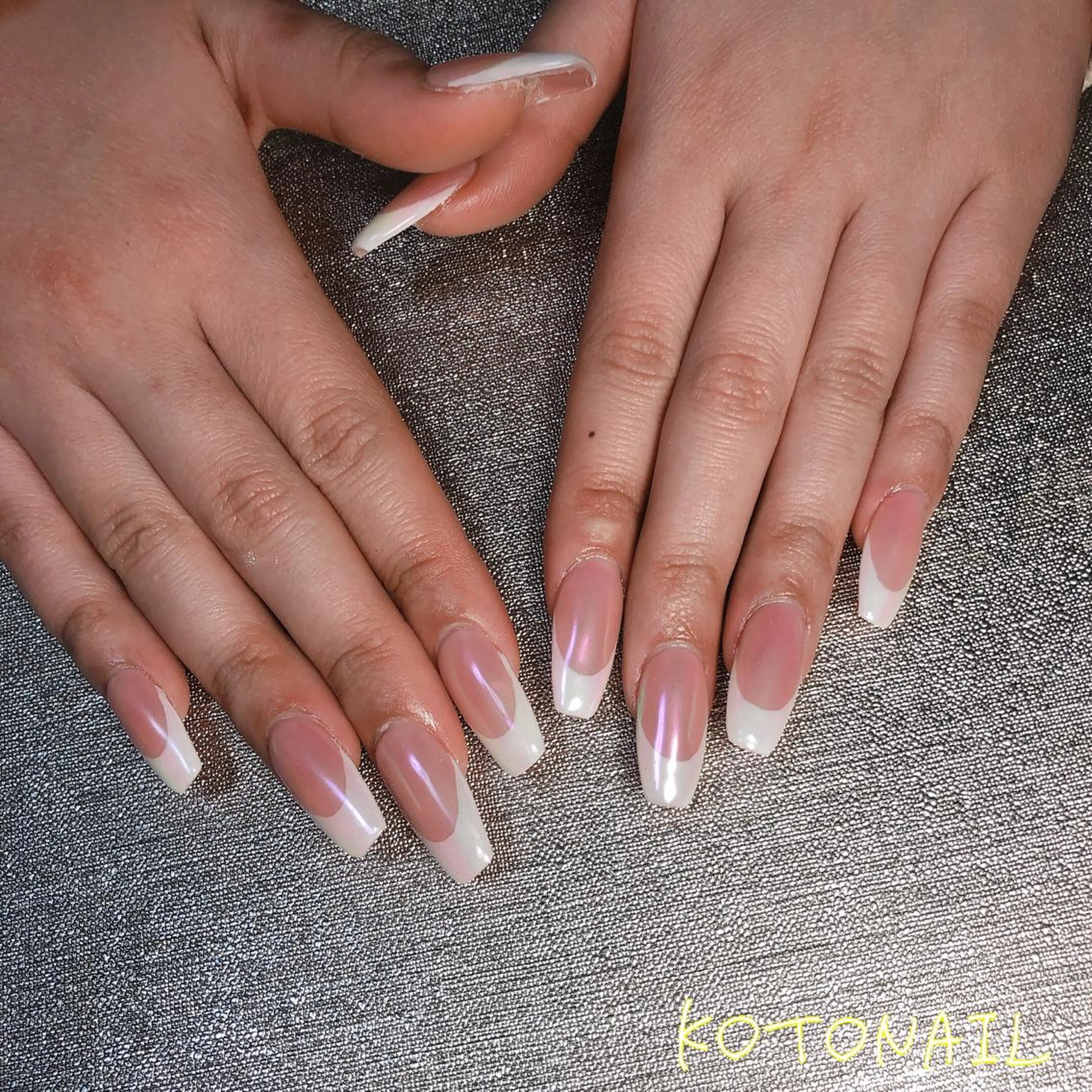 ネイル アートネイル フラッシュネイル フットネイル マグネットネイル ミラーネイル ハンドネイル koto nailのネイルデザイン