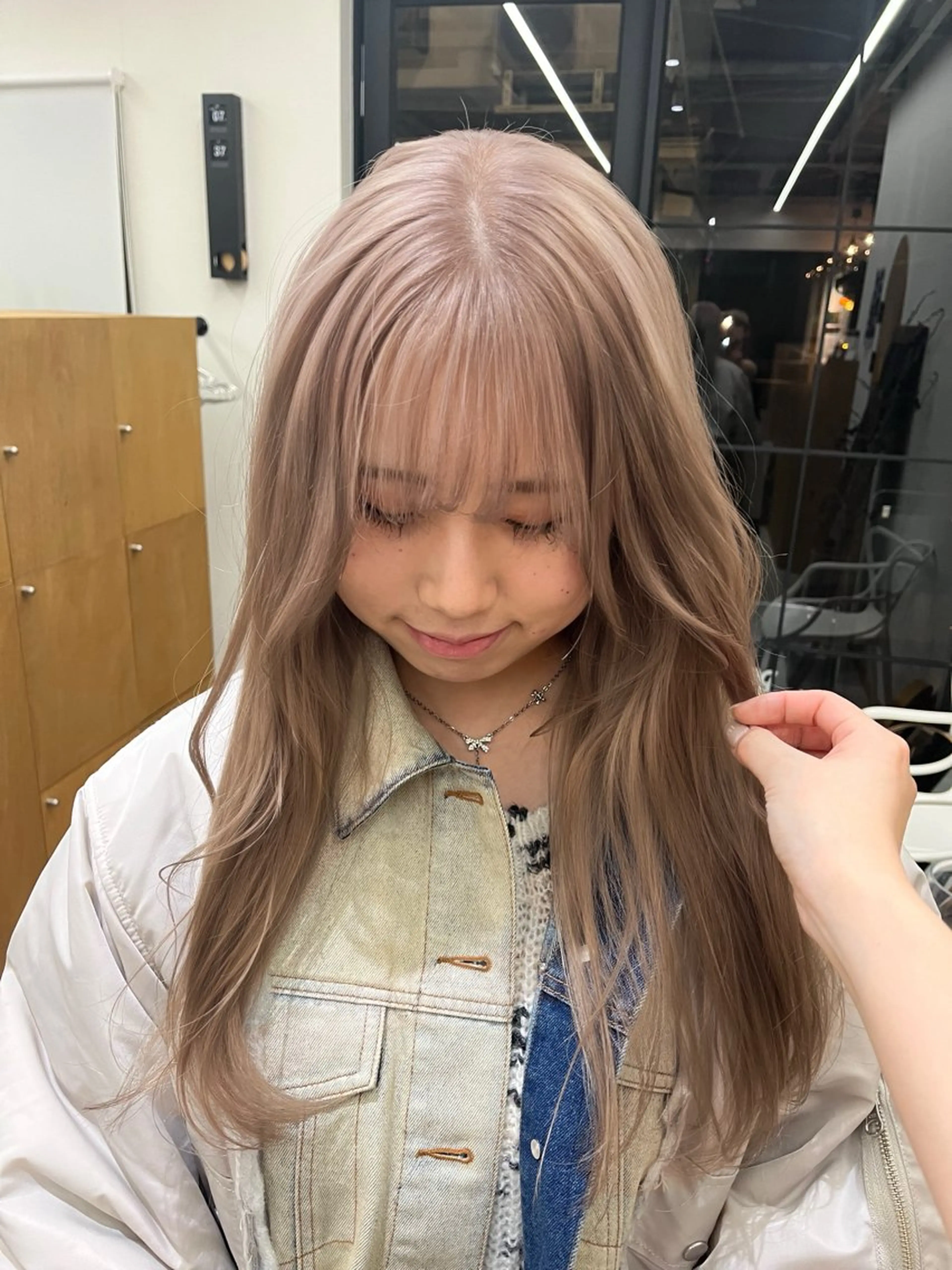 ロング カラー ピンクカラー ヘアカラー miyu /レイヤー/ブリーチのヘアスタイル