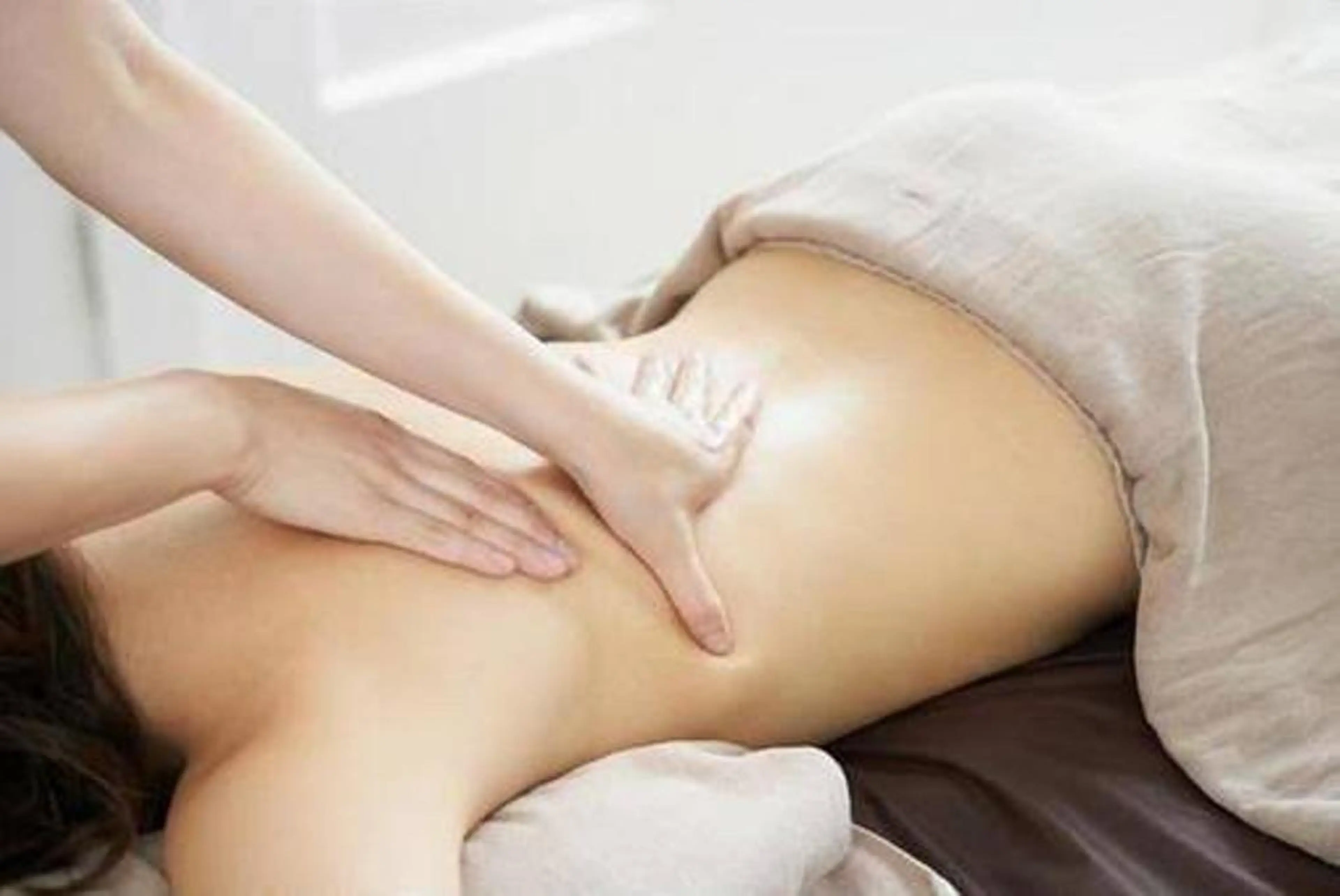 [初回半額]エナジーボディ背面60分コースの写真