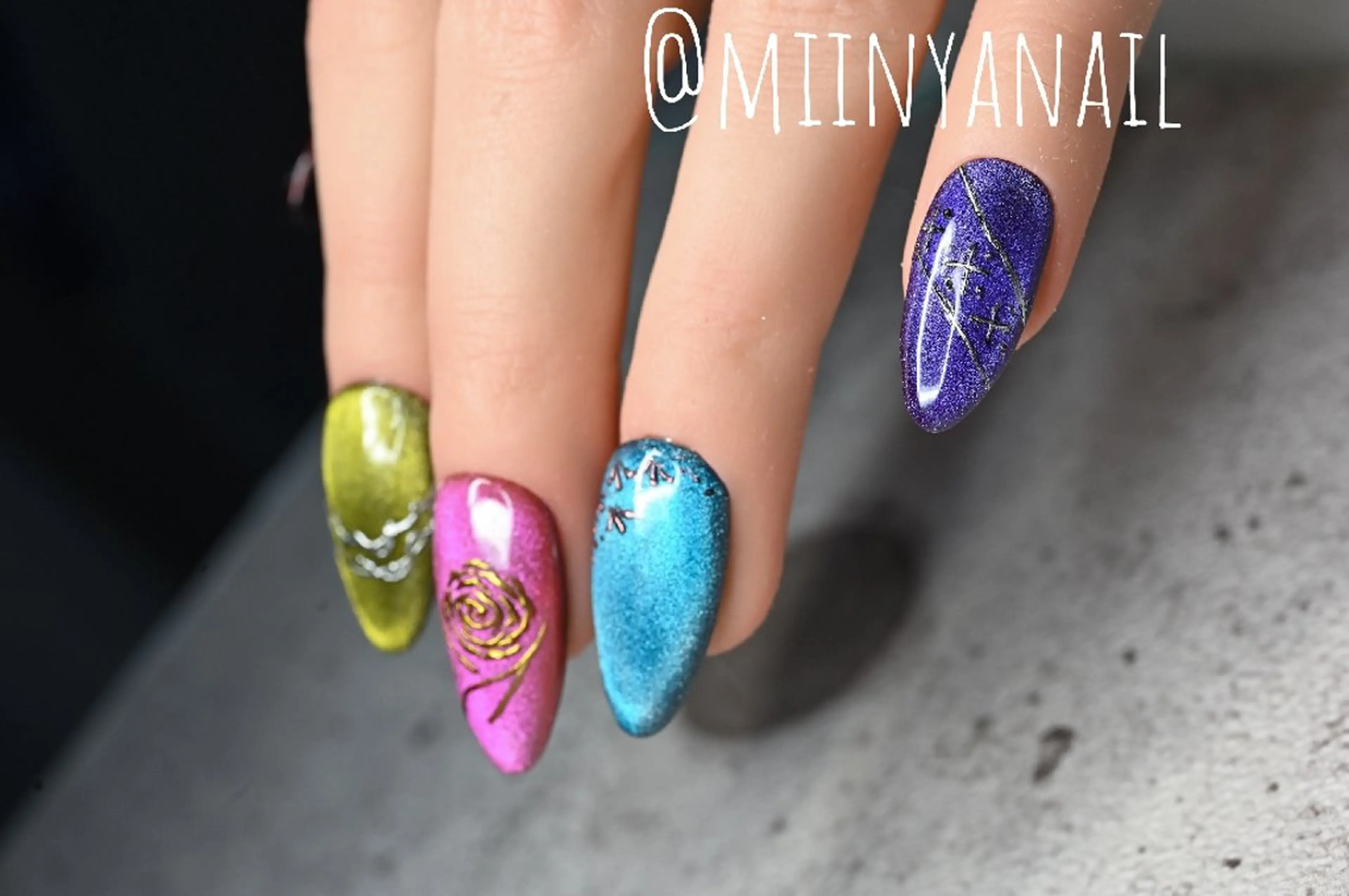 ネイル miinyanail ミーニャネイルのネイルデザイン