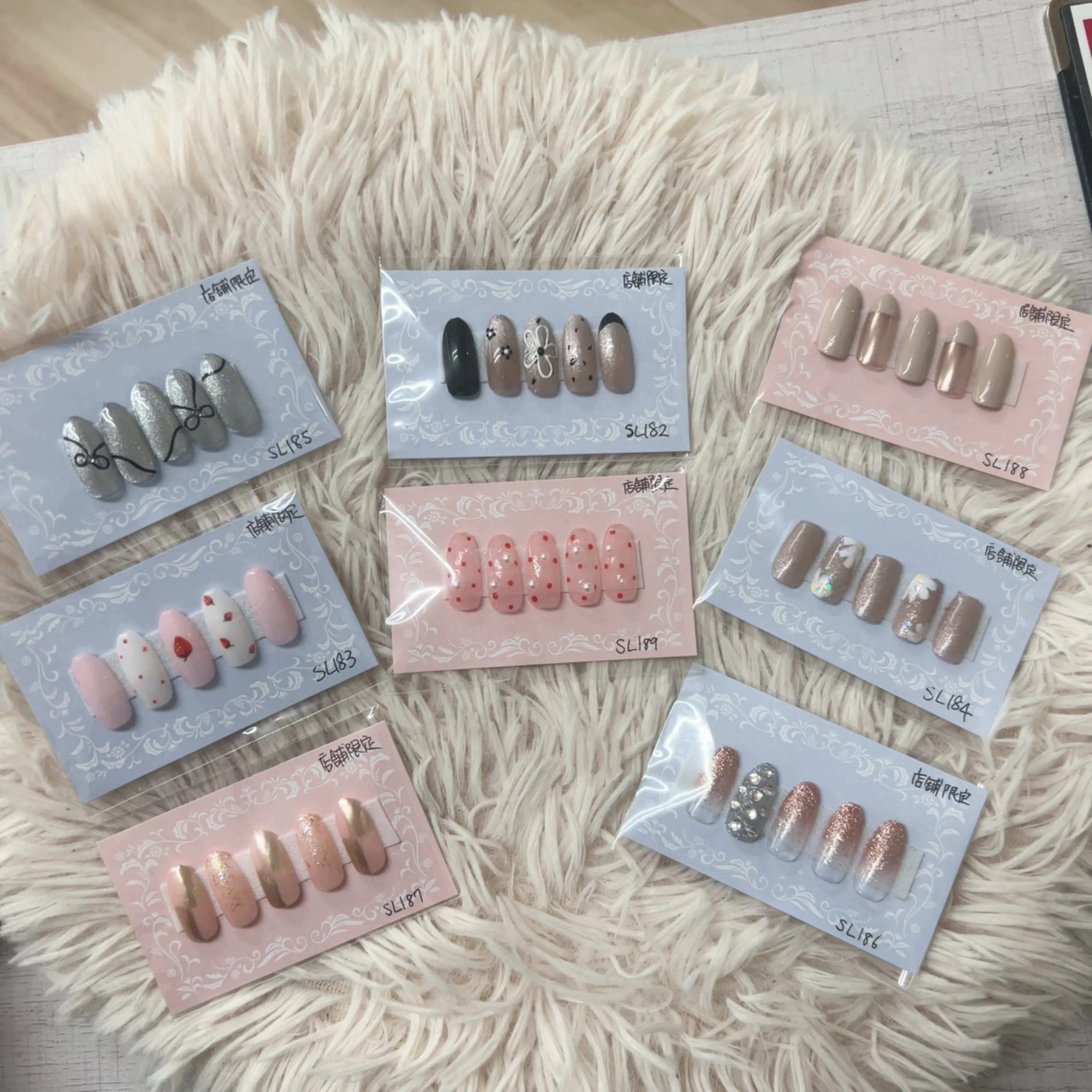 ネイル ハンドネイル Iwamori Yueのネイルデザイン