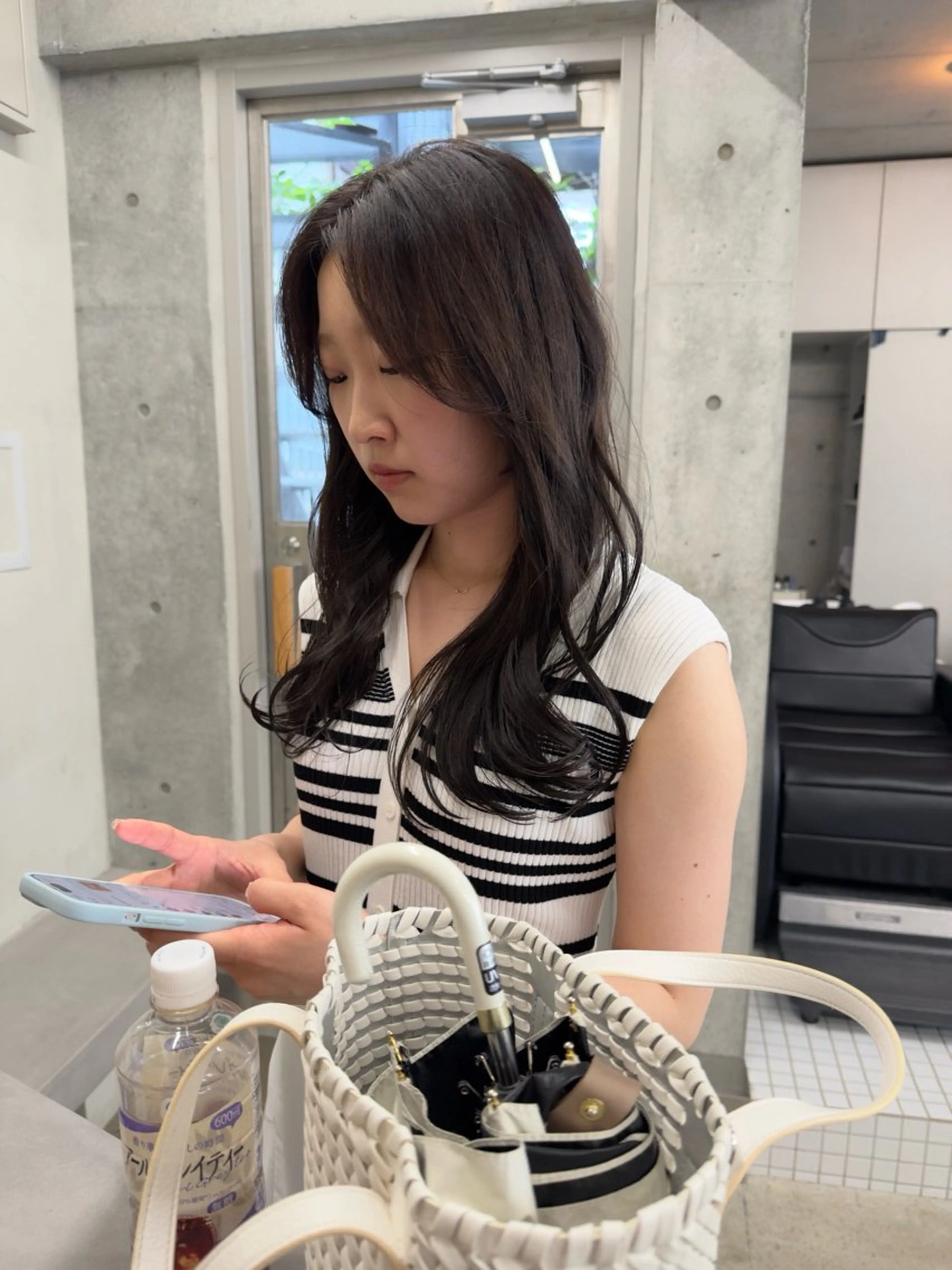 ロング カラー ロングレイヤー アッシュ ベージュカラー ブリーチ 透明感カラー カット ヘアカラー トリートメント 誰よりも丁寧なカット 🍀小林輝のヘアスタイル