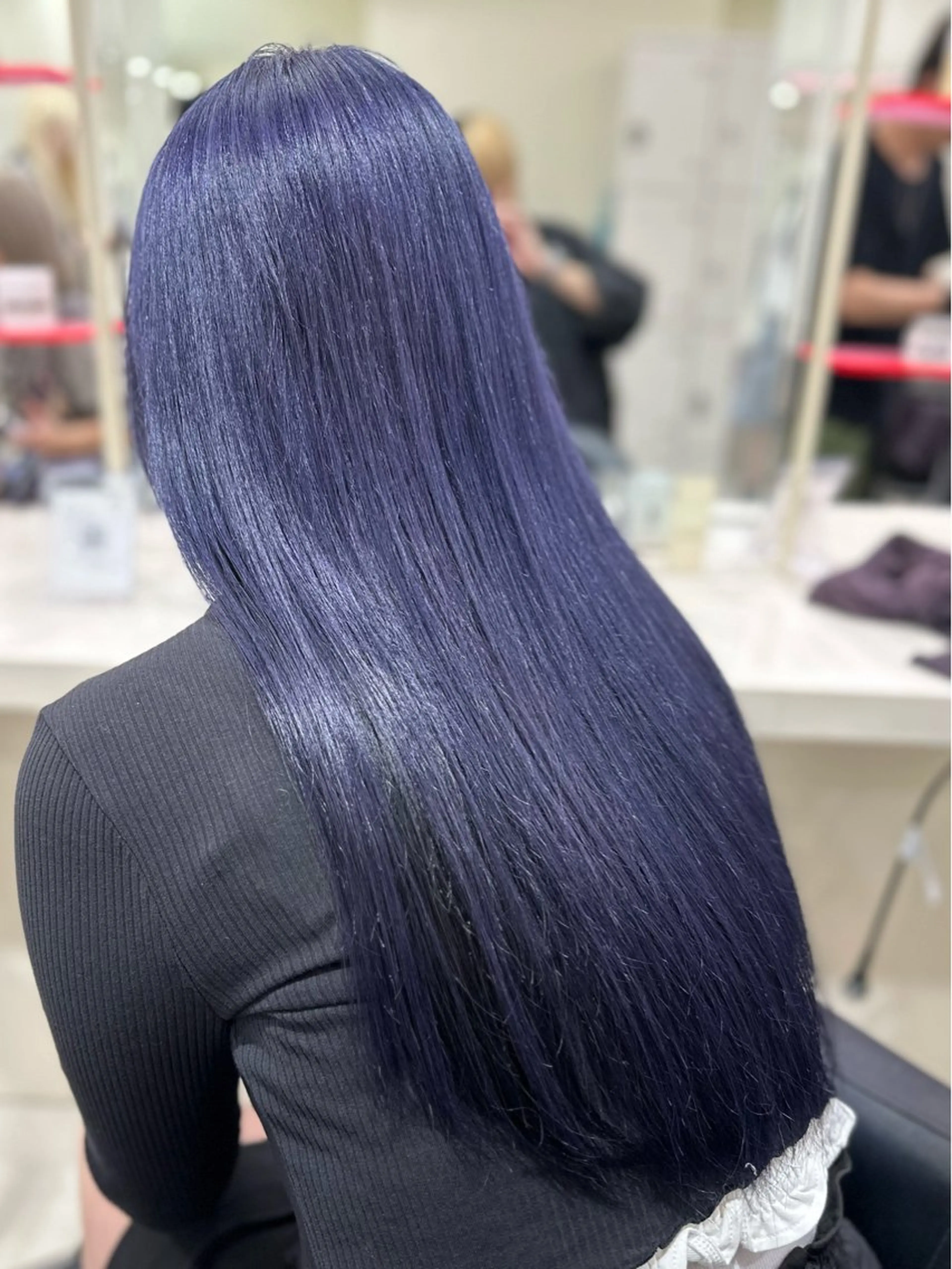 ロング カラー ヘアアレンジ ヘアカラー 艶カラー/ハイトーン /レイヤーカットのヘアスタイル