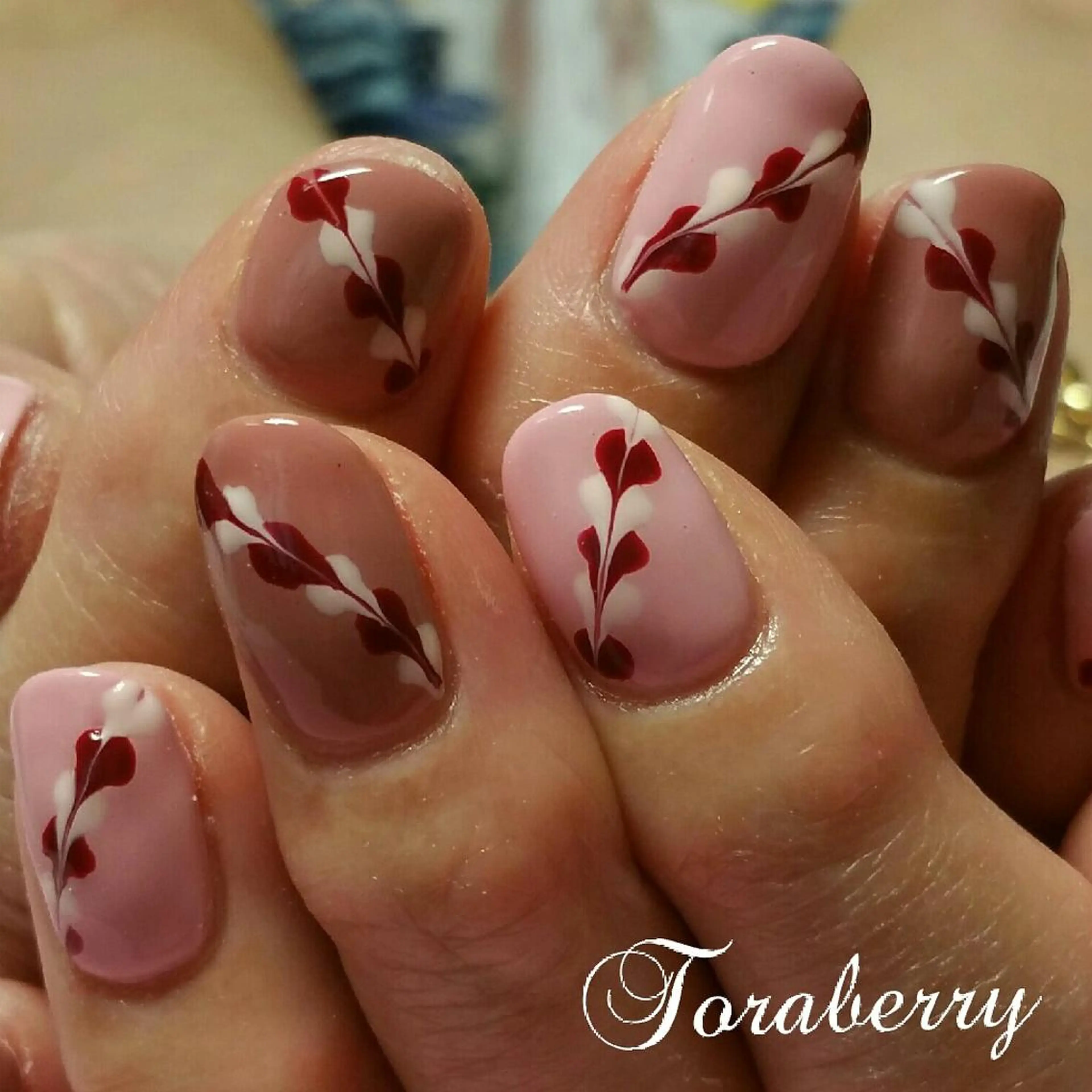 ネイル ハート ピーコックネイル ハンドネイル ネイリスト なつみのネイルデザイン