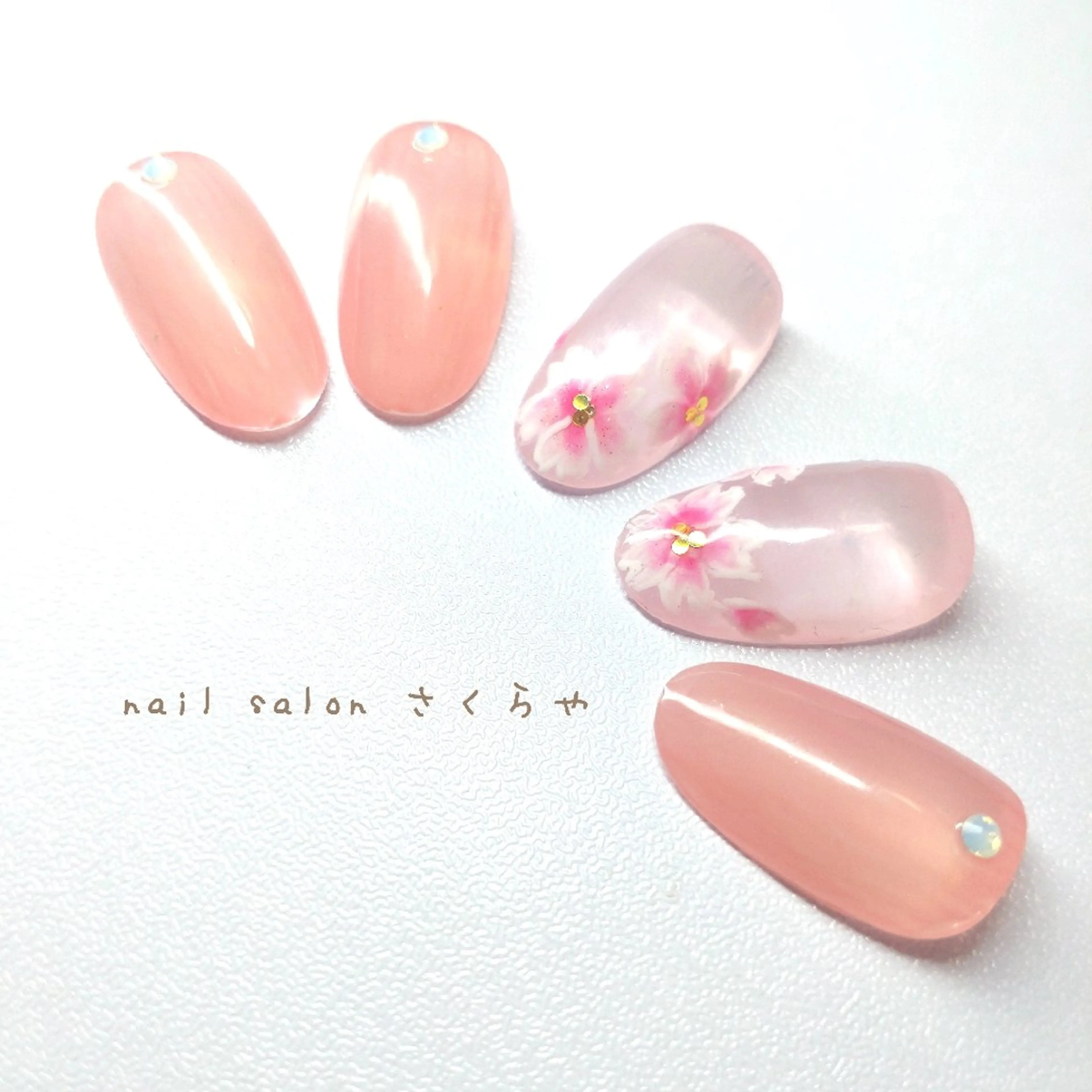 ネイル 桜ネイル 春ネイル さくらや❤ パラジェル使用のネイルデザイン