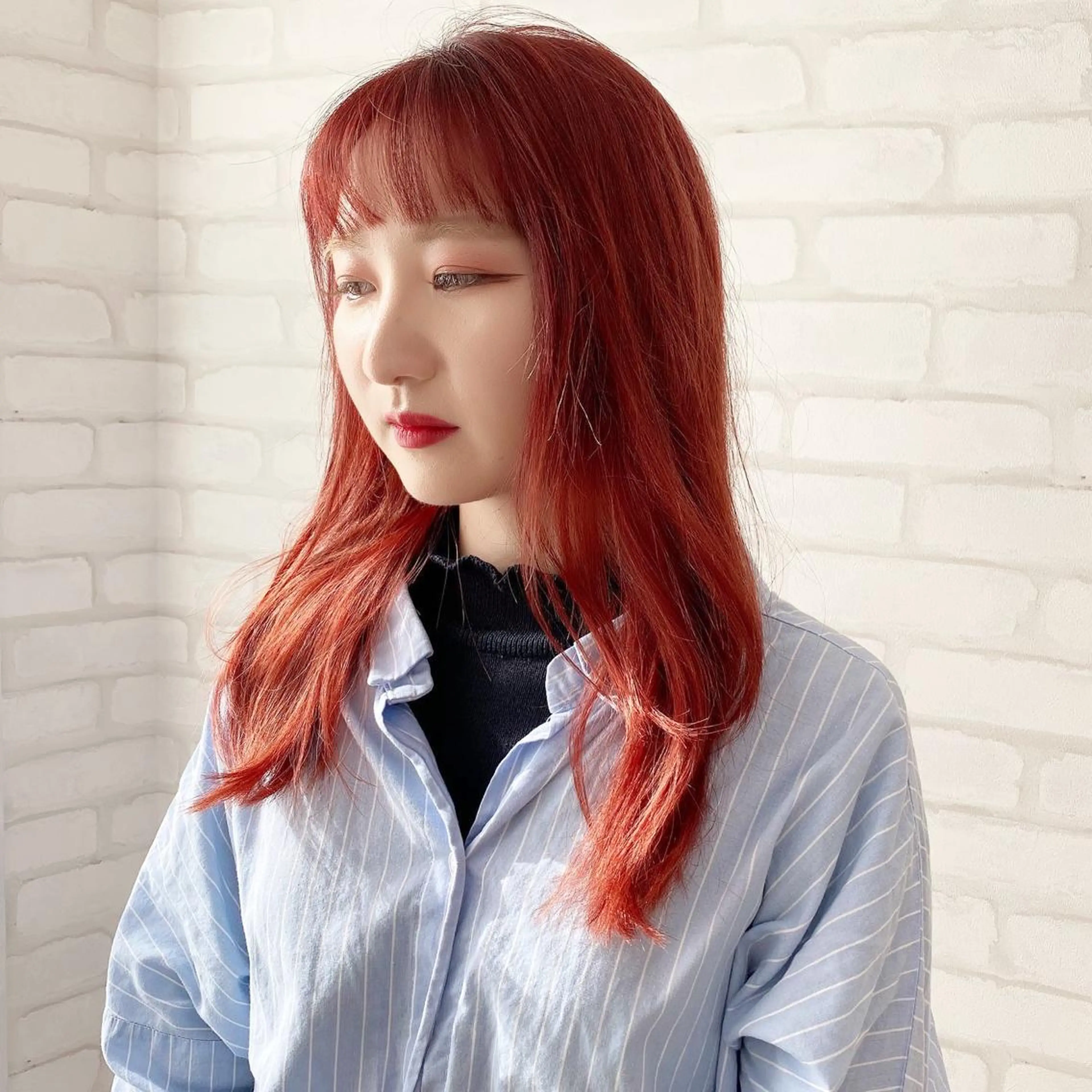 ミディアム カラー abilita AZUSAのヘアスタイル