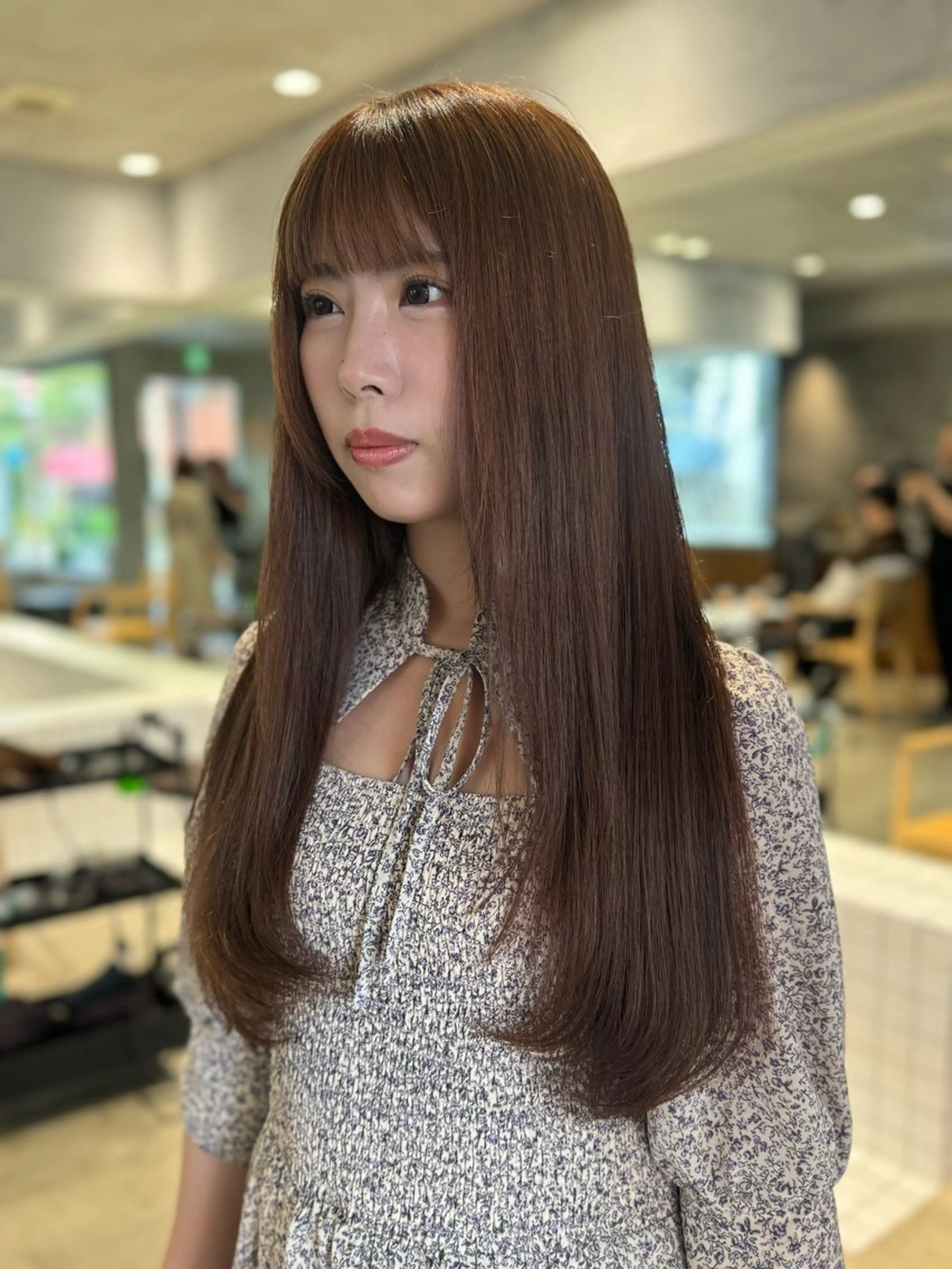 ロング 柳川 ことねのヘアスタイル