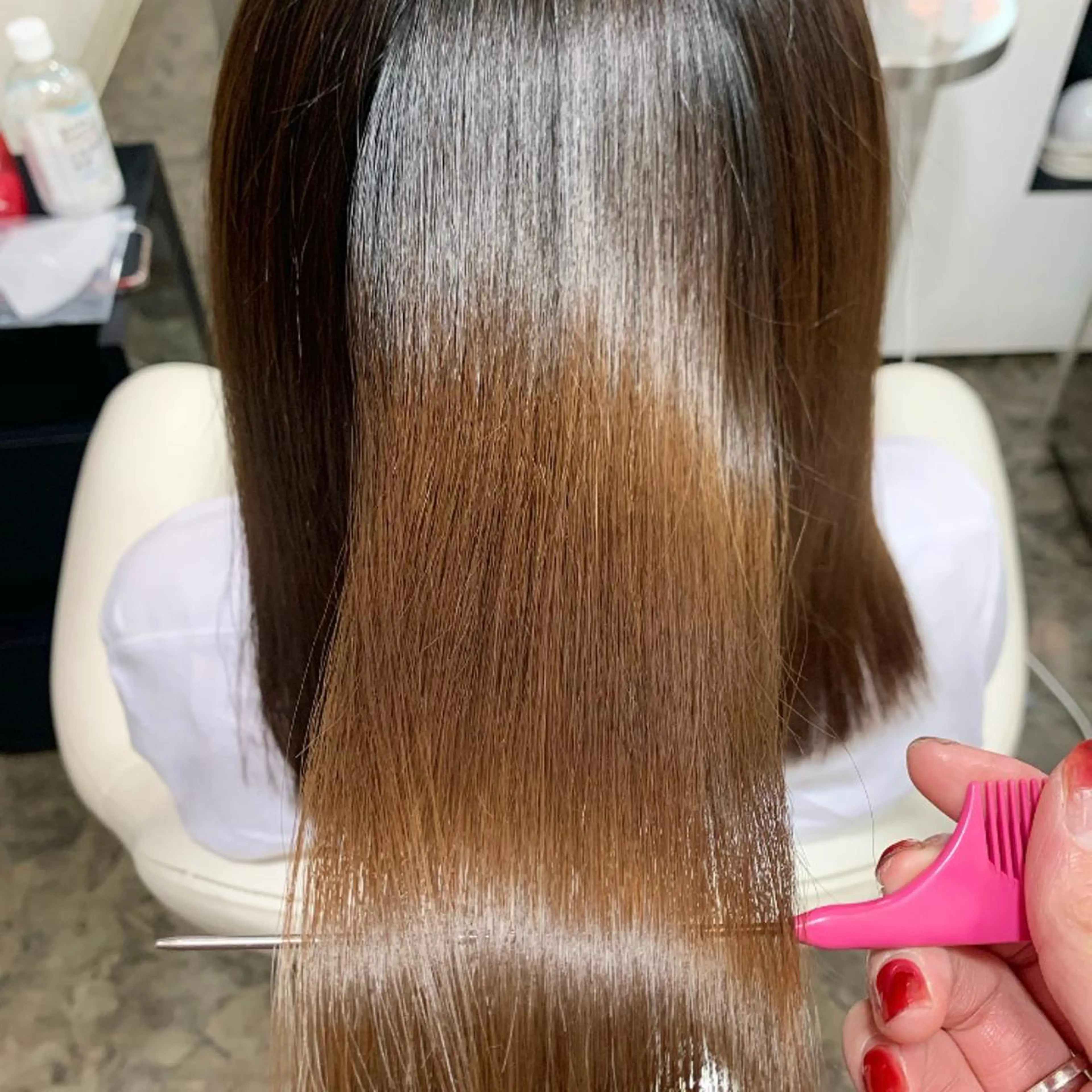 セミロング パーマ 髪質改善 トリートメント 池本 梨奈のヘアスタイル