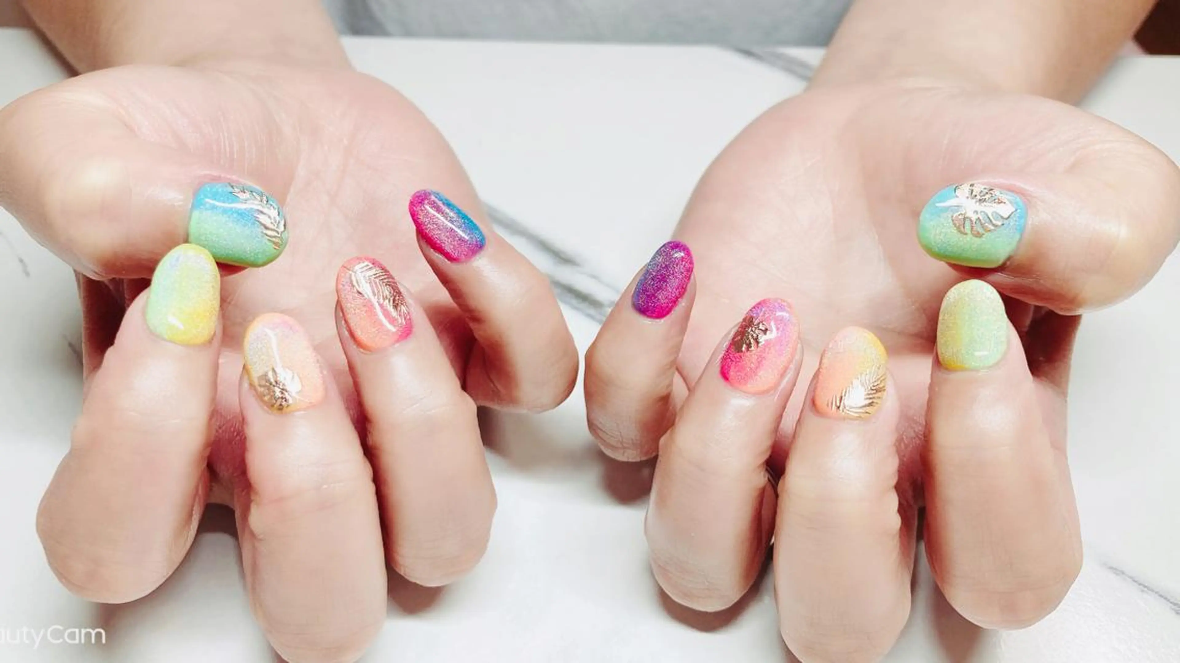 ネイル ewt miniのマツエク・マツパデザイン