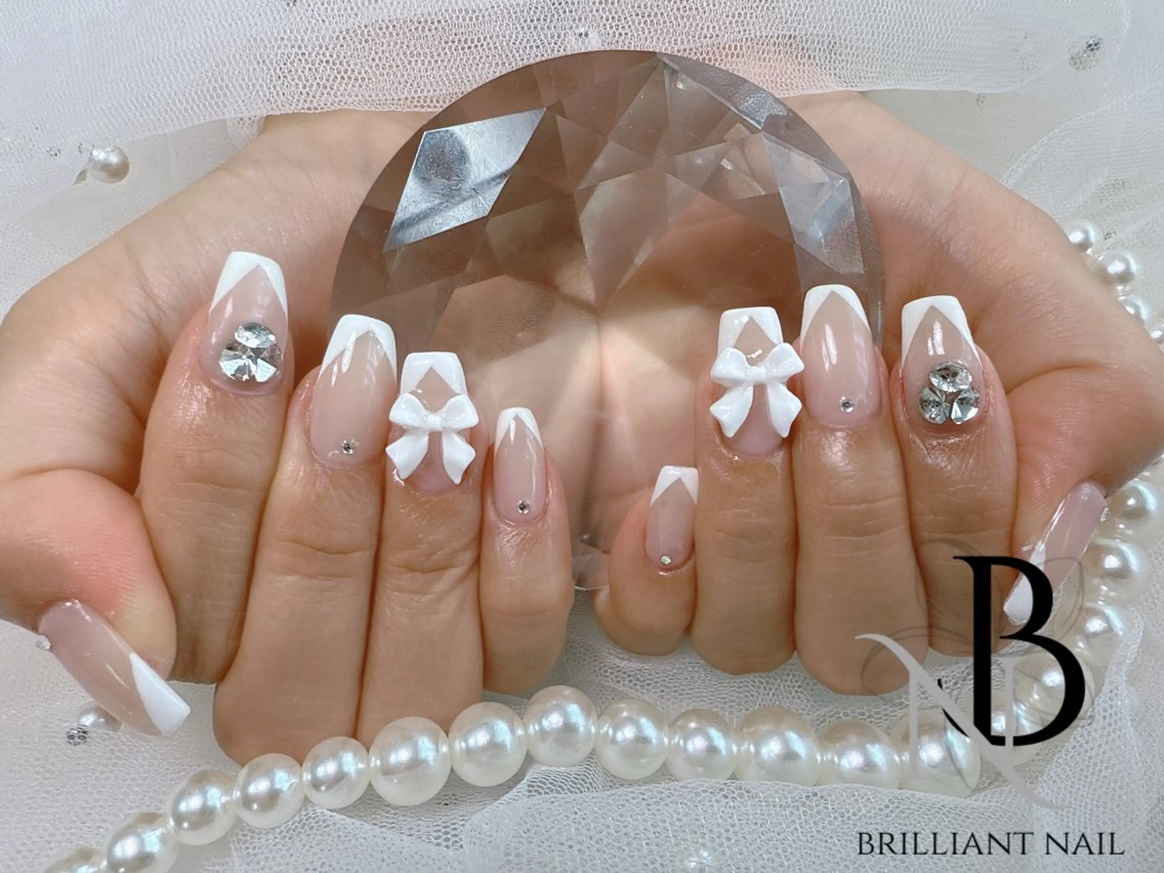 ミディアム ハンドネイル ハンドケア brilliant nail💎あやのネイルデザイン