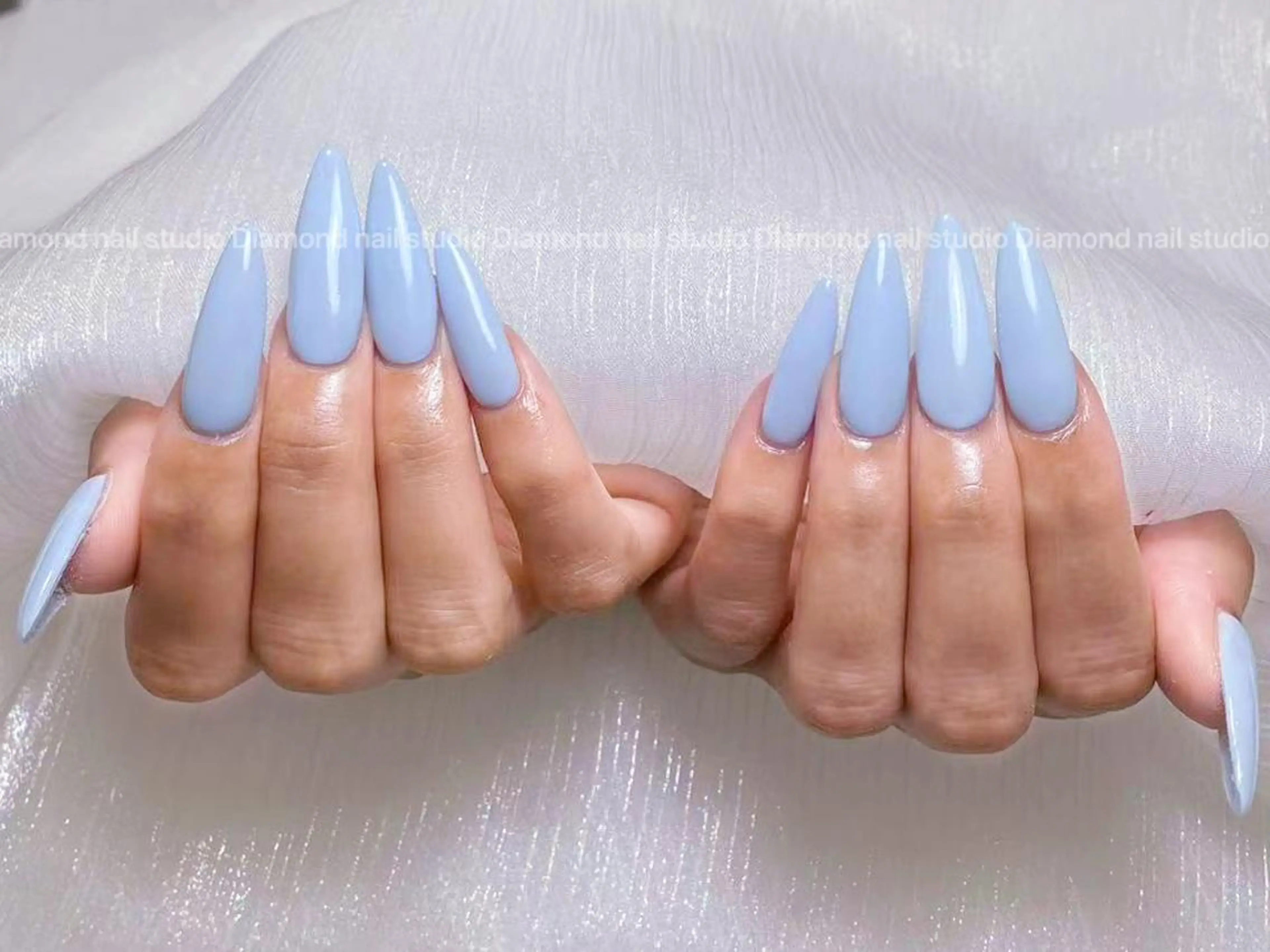 ネイル アートネイル オーロラネイル ガーリー キラキラネイル マグネットネイル ハンドネイル DIAMOND 💦のネイルデザイン