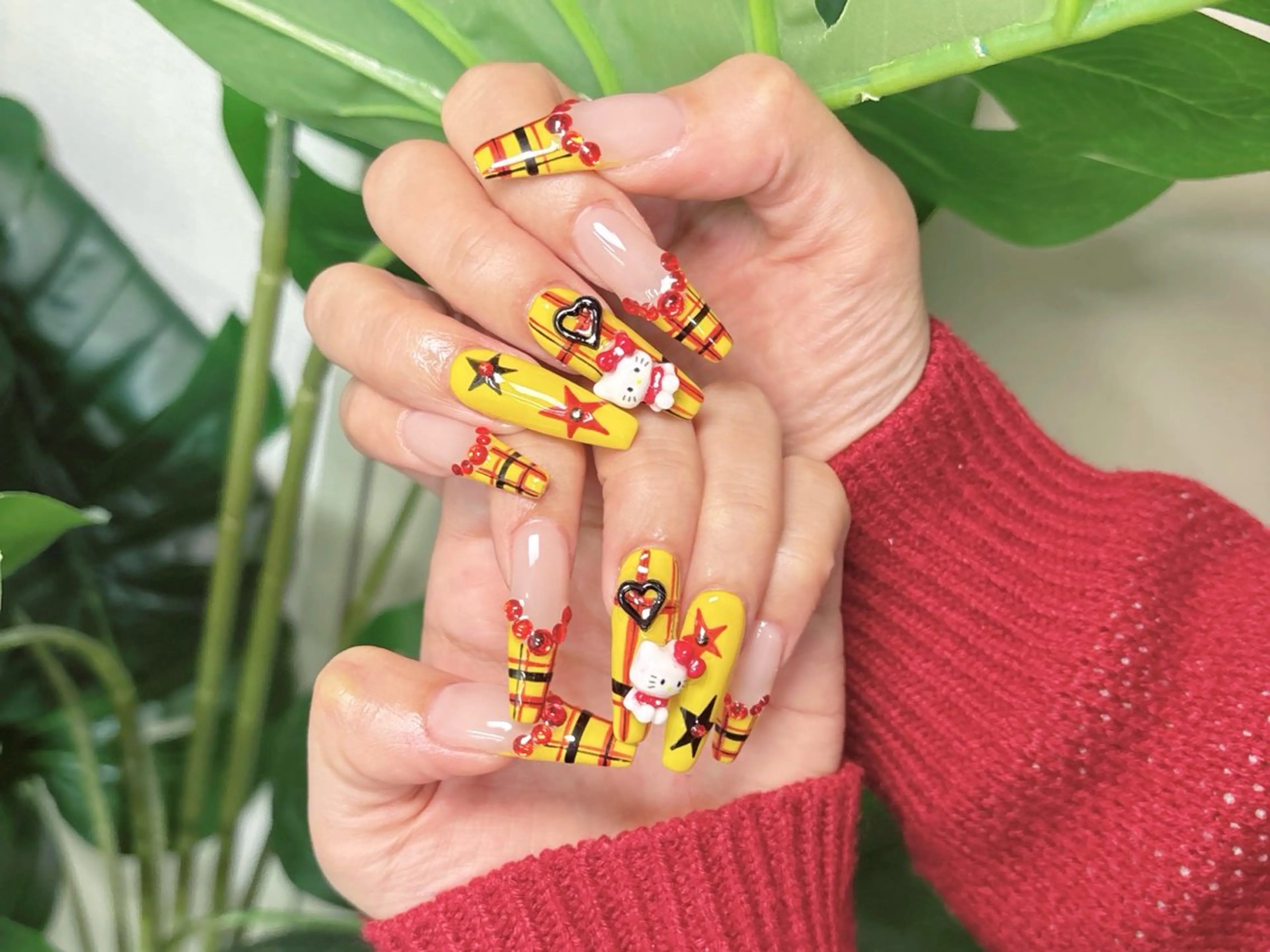 ネイル ハンドネイル ハンドケア R1🎀Nail💕 池袋東口店のネイルデザイン