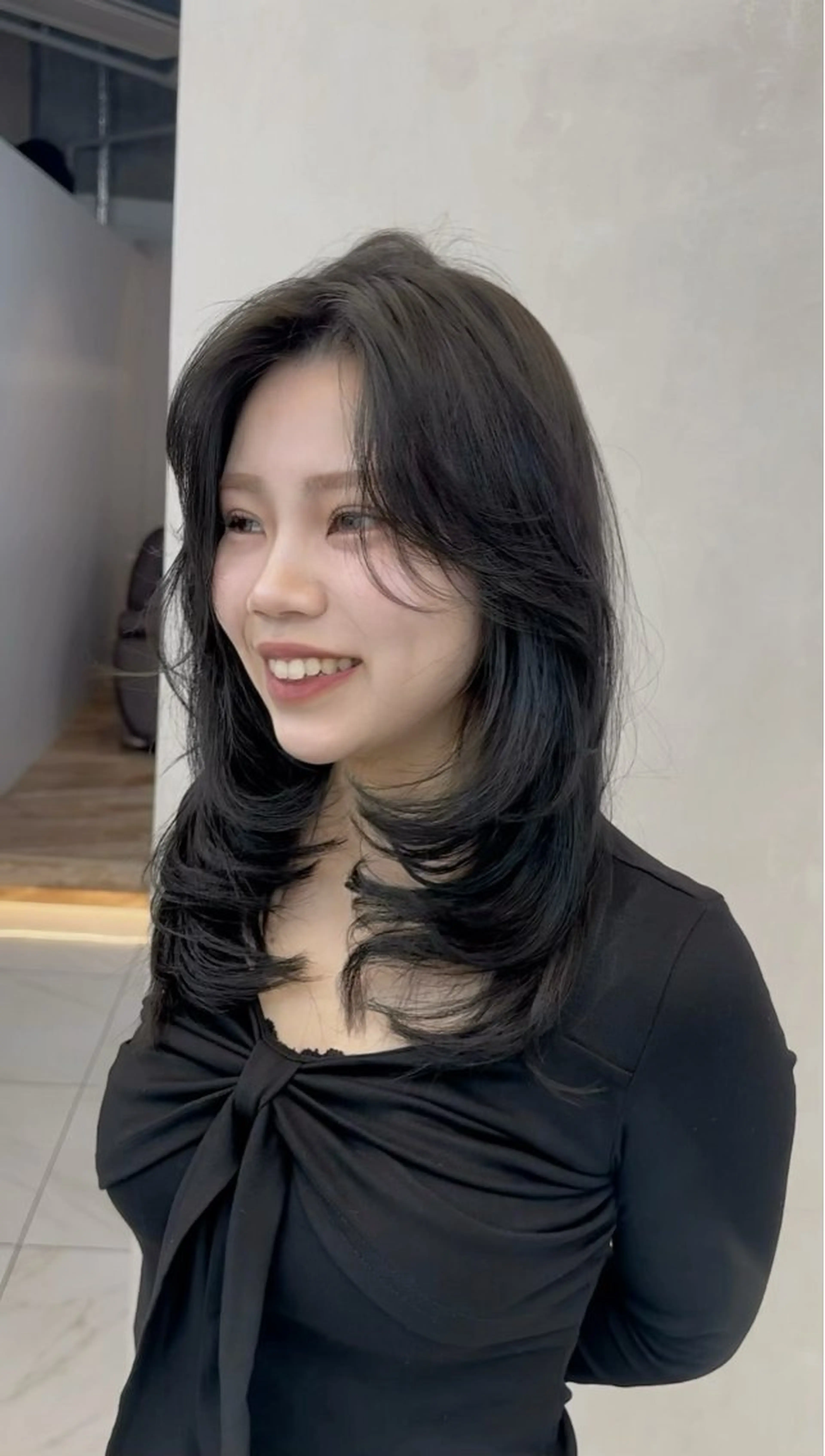 ロング カラー カット ヘアカラー トリートメント ヘアセット ARMONY表参道店所属・韓国風レイヤーカラー ライムのヘアスタイル