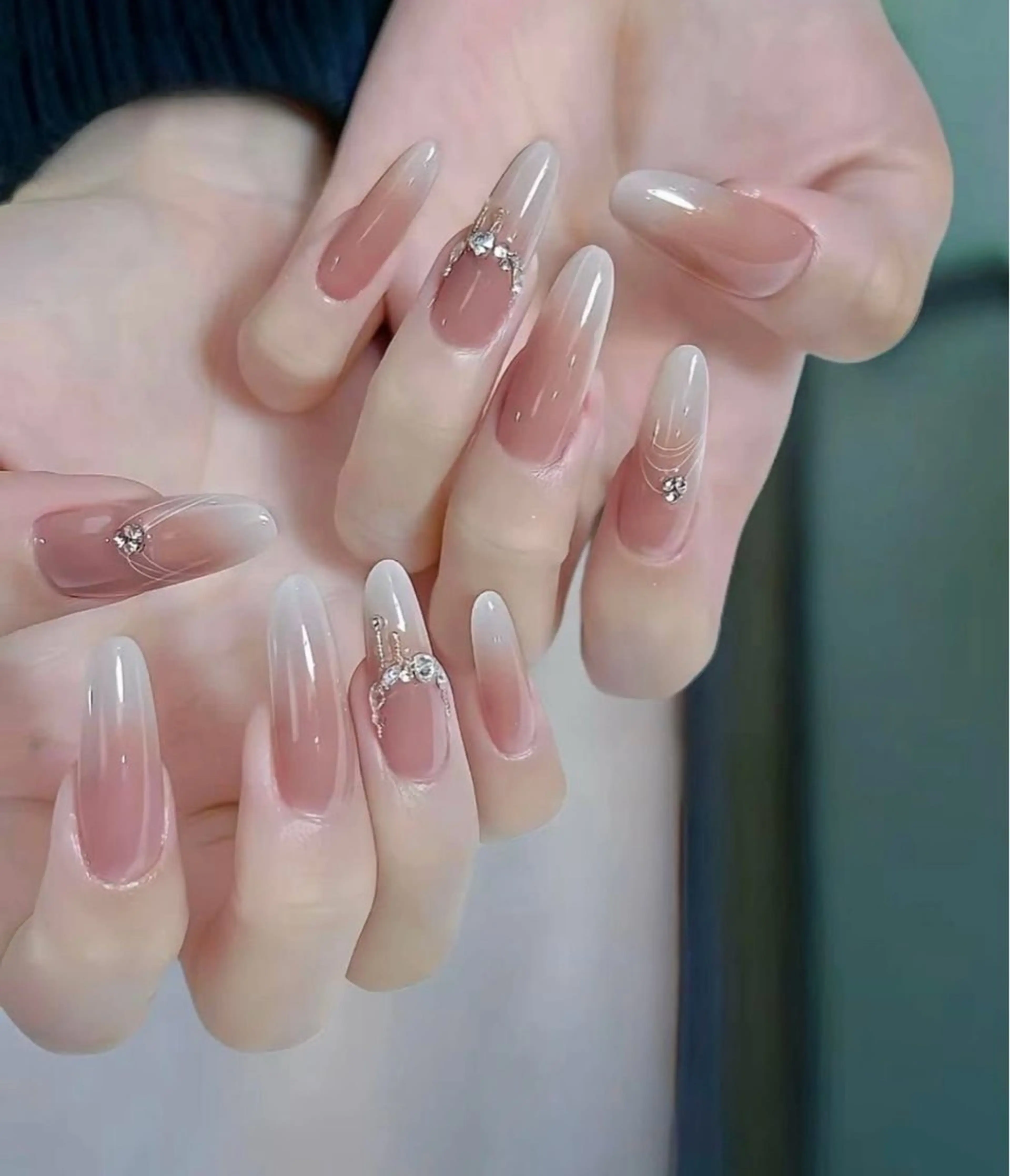 ネイル グラデーション Sora Nail所属・Sora Nail Honastugiのネイルデザイン