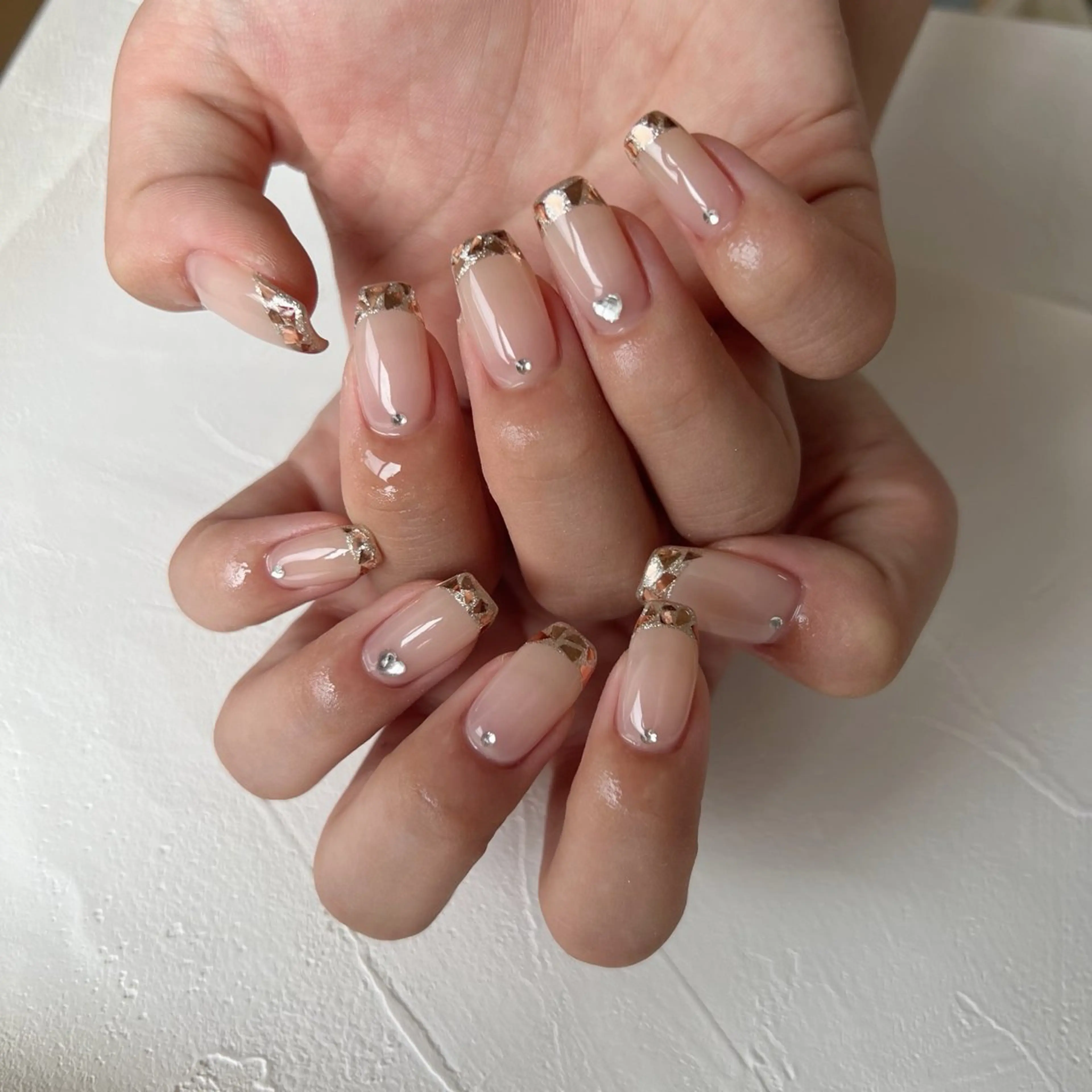 ネイル フレンチネイル ガラスフレンチ ハンドネイル 川端 京香のネイルデザイン