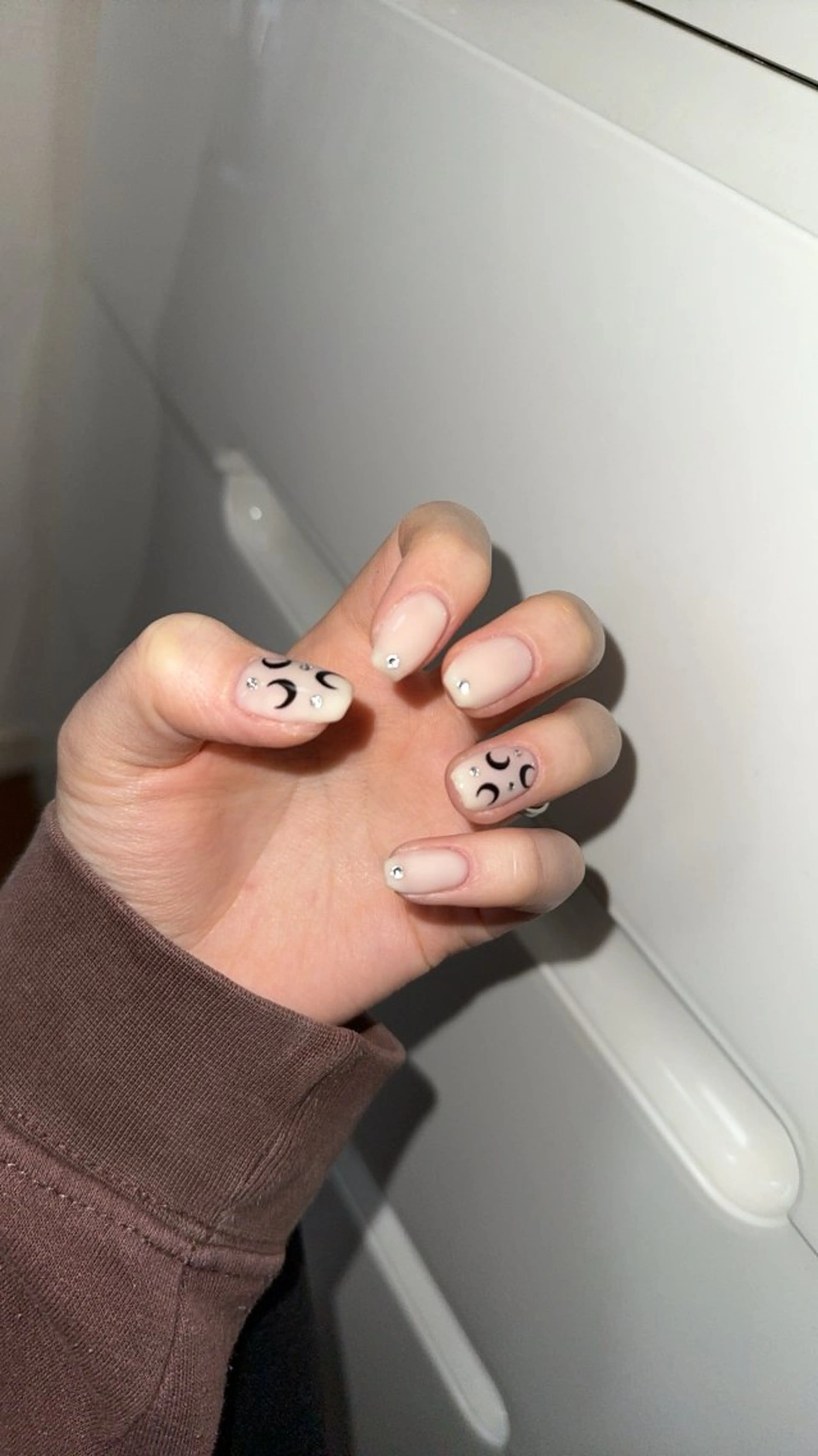ネイル umi 🩵🤍のネイルデザイン