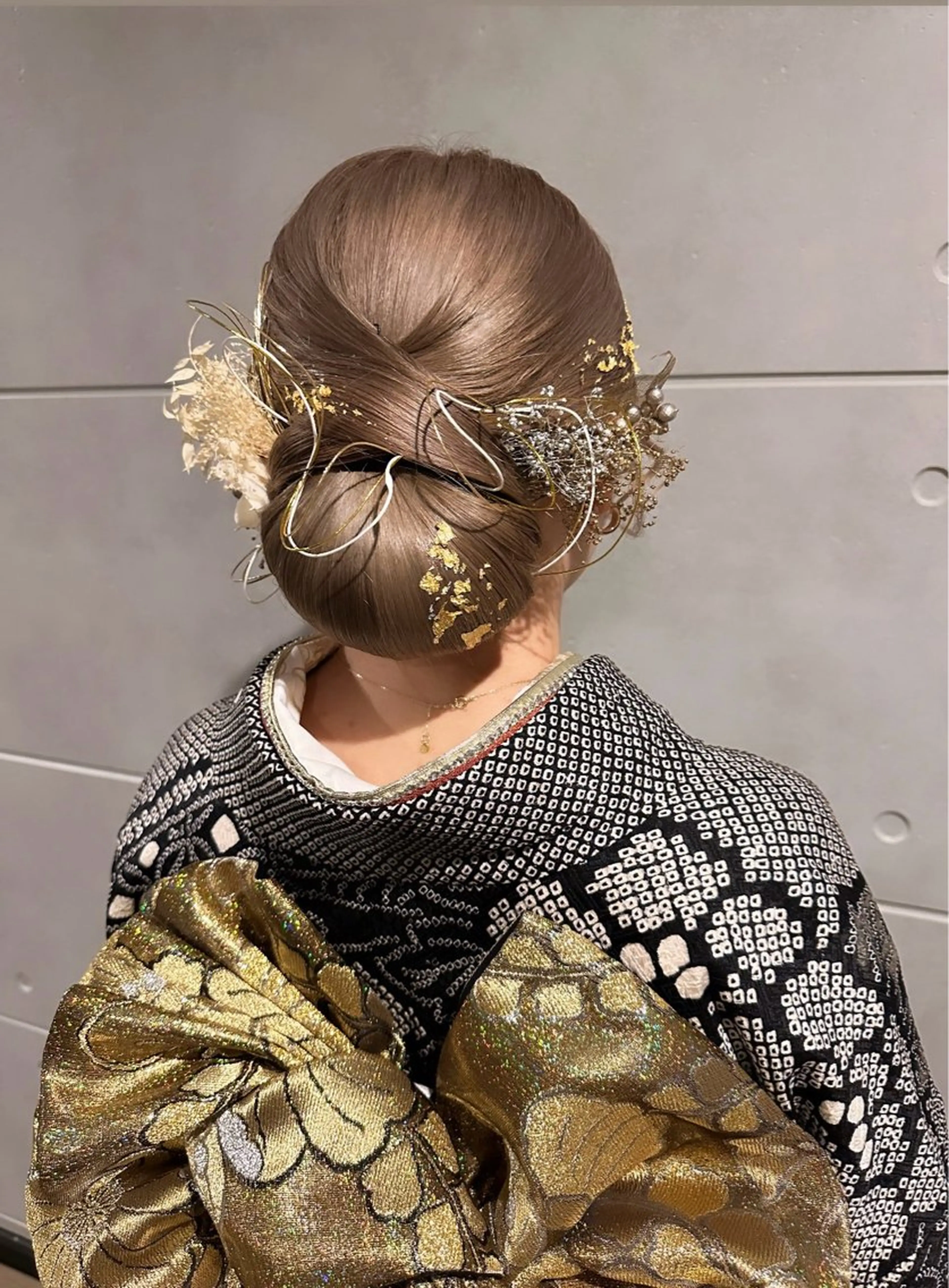 ロング ヘアアレンジ 吉野 華乃のヘアスタイル