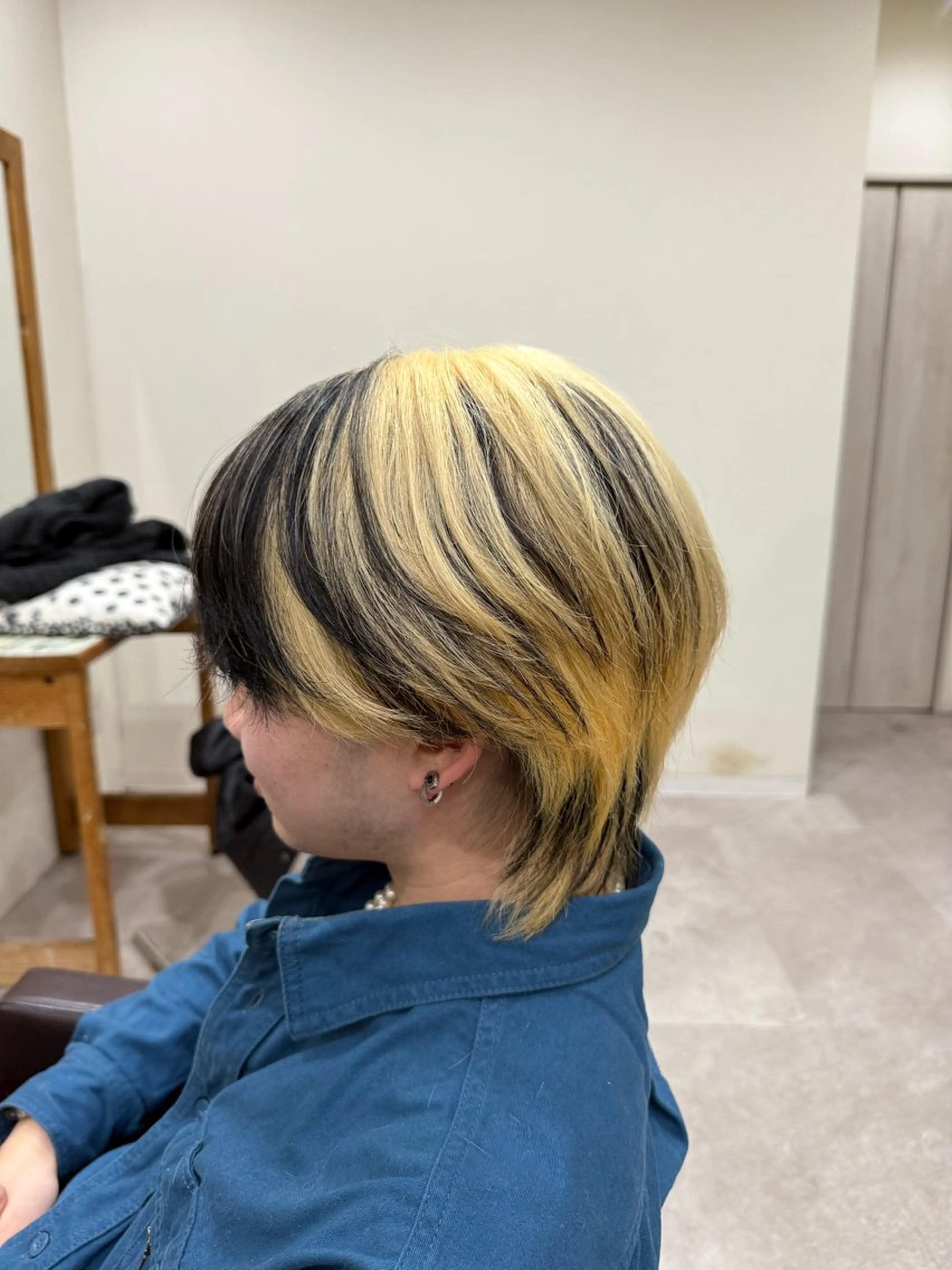 カラー メンズ メンズウルフカット デザインカラー ウルフカット ゆうと/ショート /ショートボブ/ボブのヘアスタイル