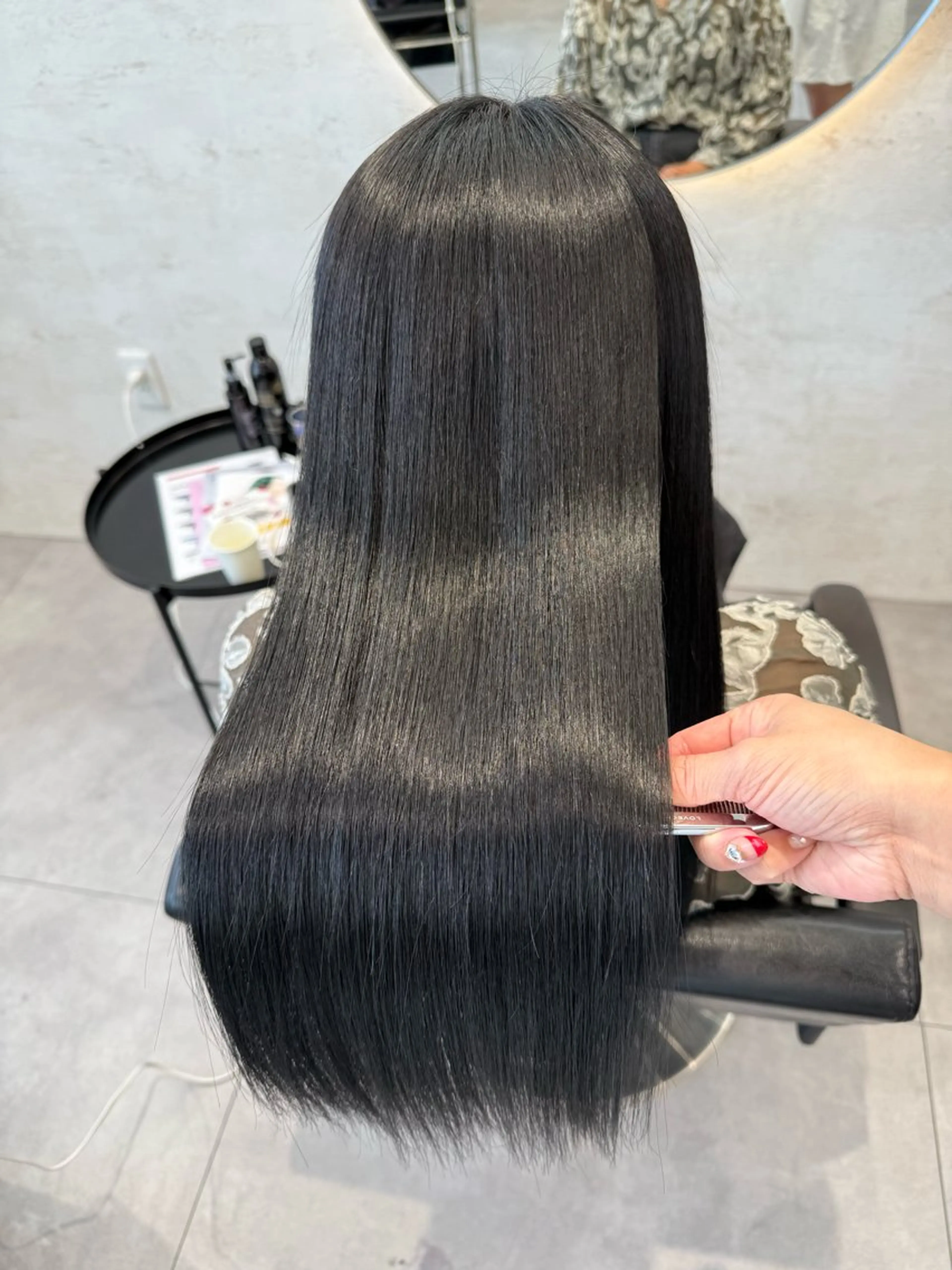 セミロング 縮毛矯正 トリートメント 柴田樹/大人可愛い 艶髪カラー/髪質改善のヘアスタイル