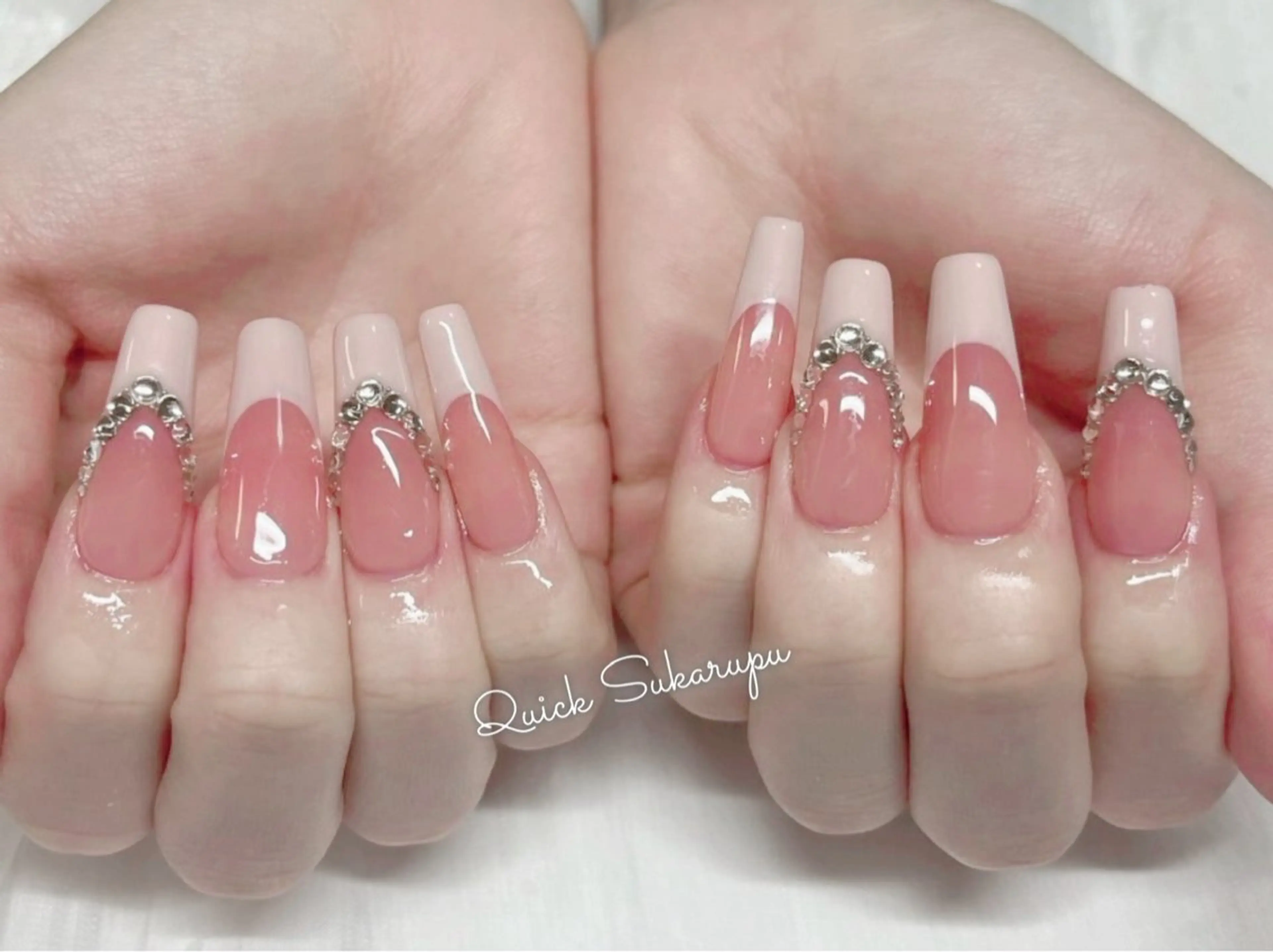 ネイル ハンドネイル Quick Sukarupu 新宿店所属・澤田 あれのネイルデザイン