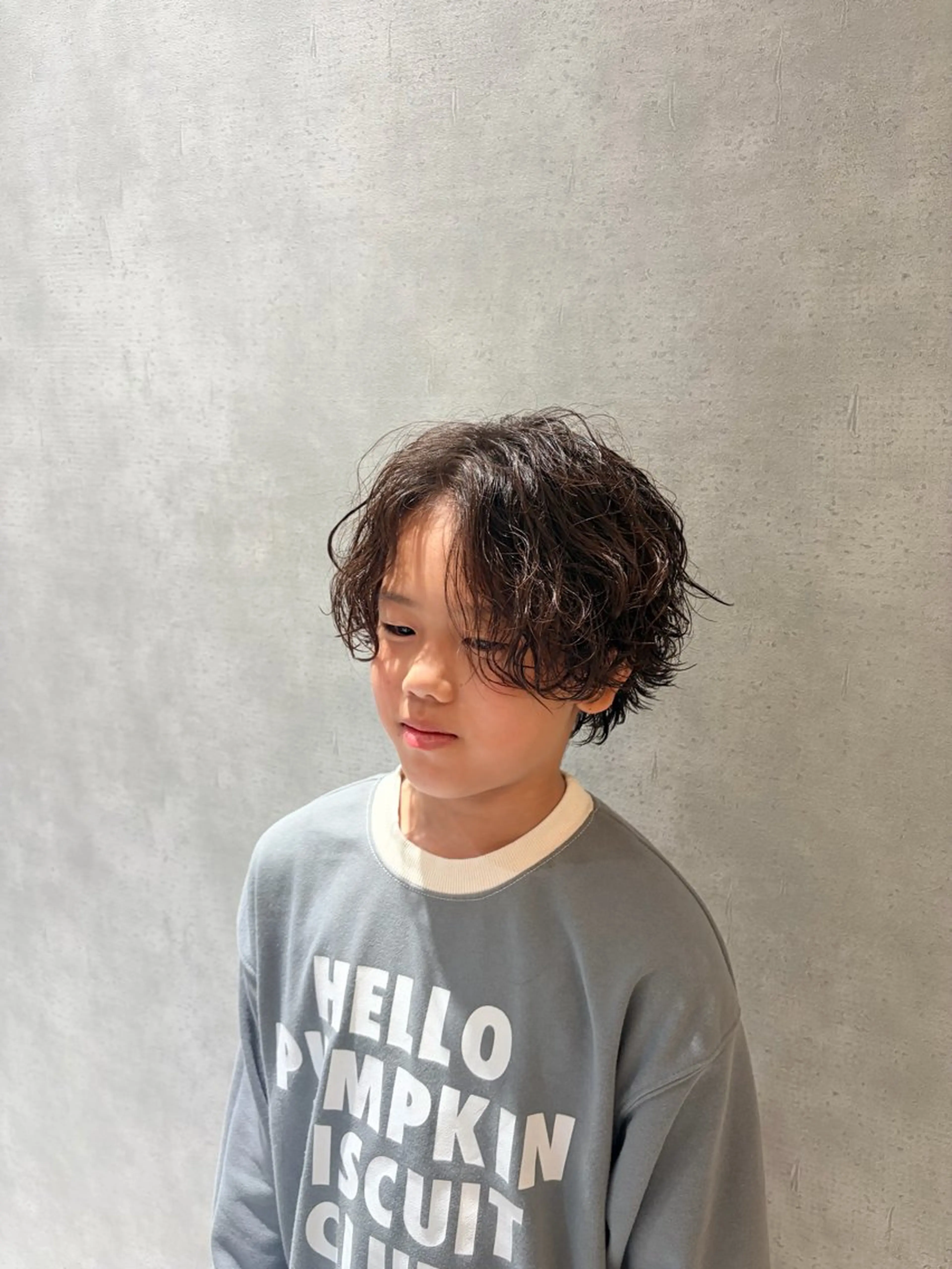 ショート パーマ メンズ 中嶋 流生のヘアスタイル