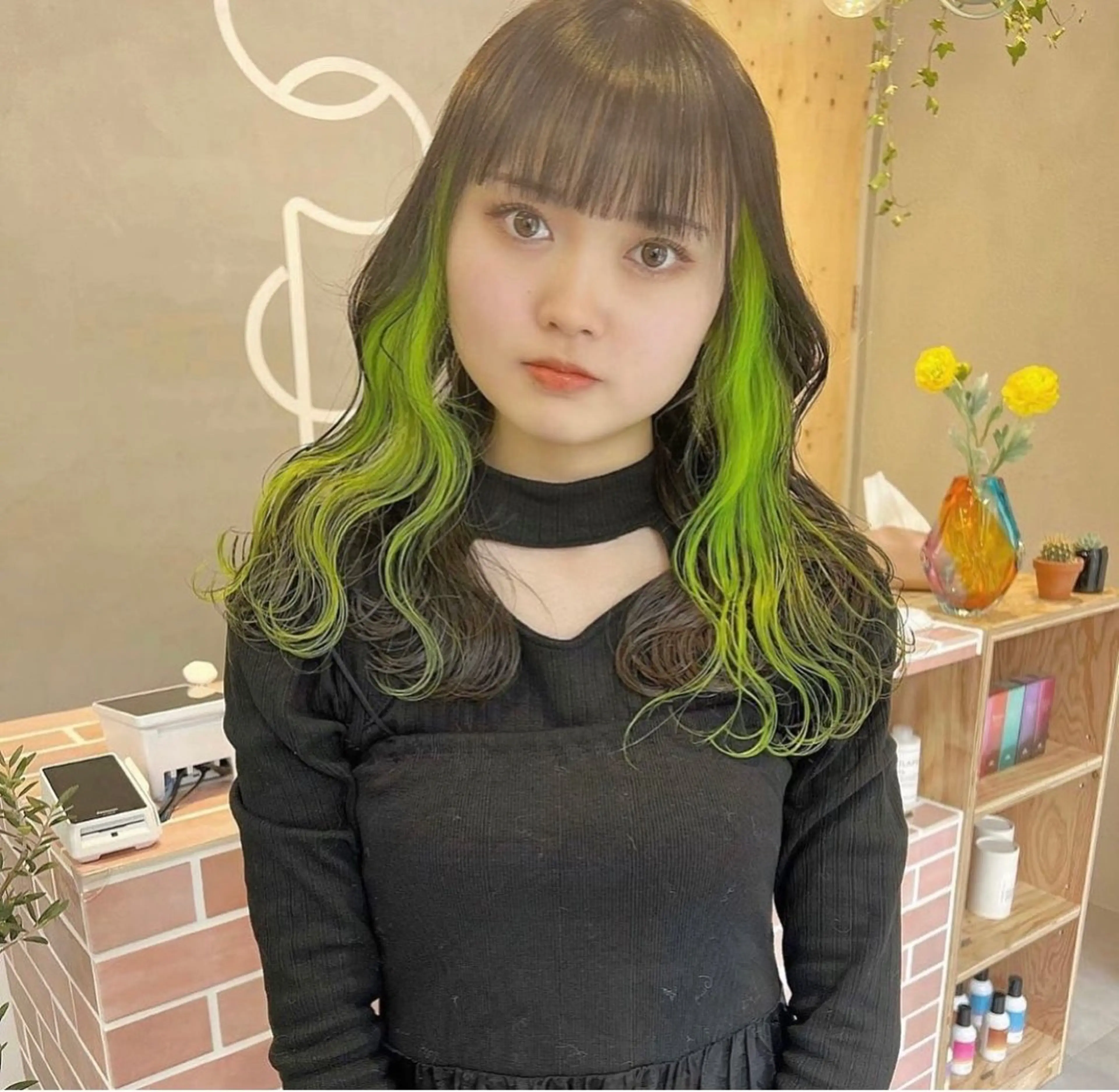 ロング ミルクティーベージュ outaのヘアスタイル