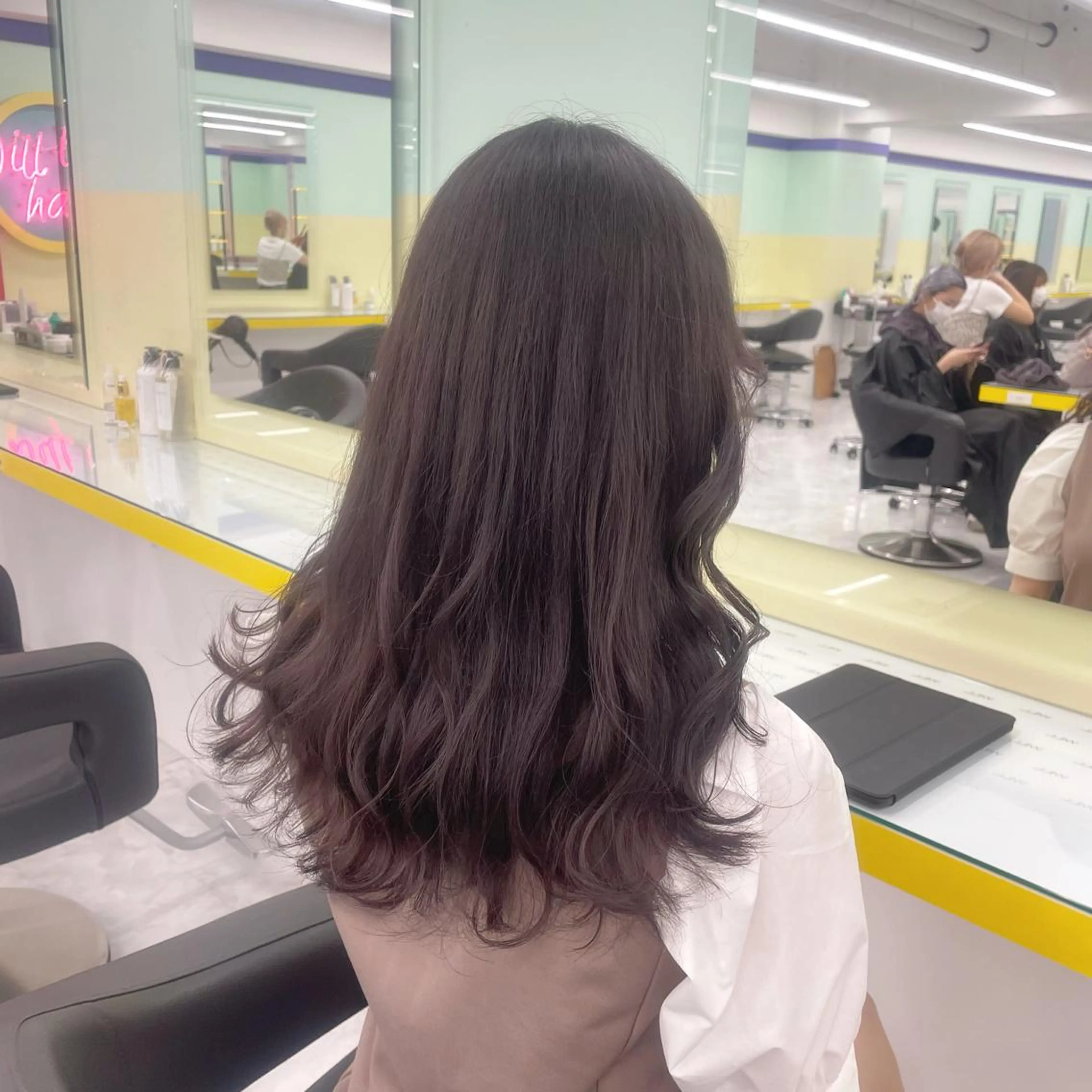 ミディアム 🤍韓国トレンド ヘア🤍miku🤍のヘアスタイル