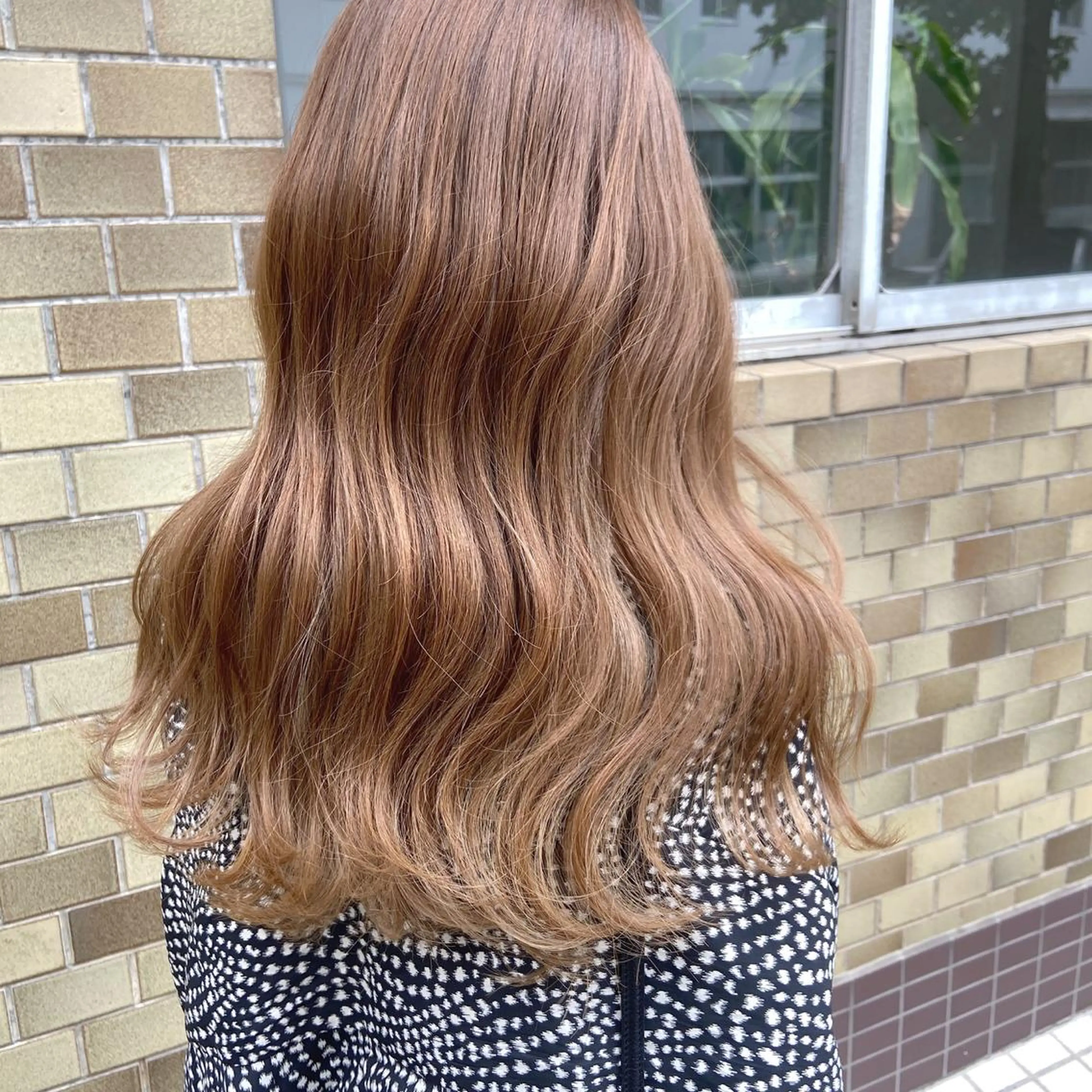 セミロング 小玉 杏華のヘアスタイル