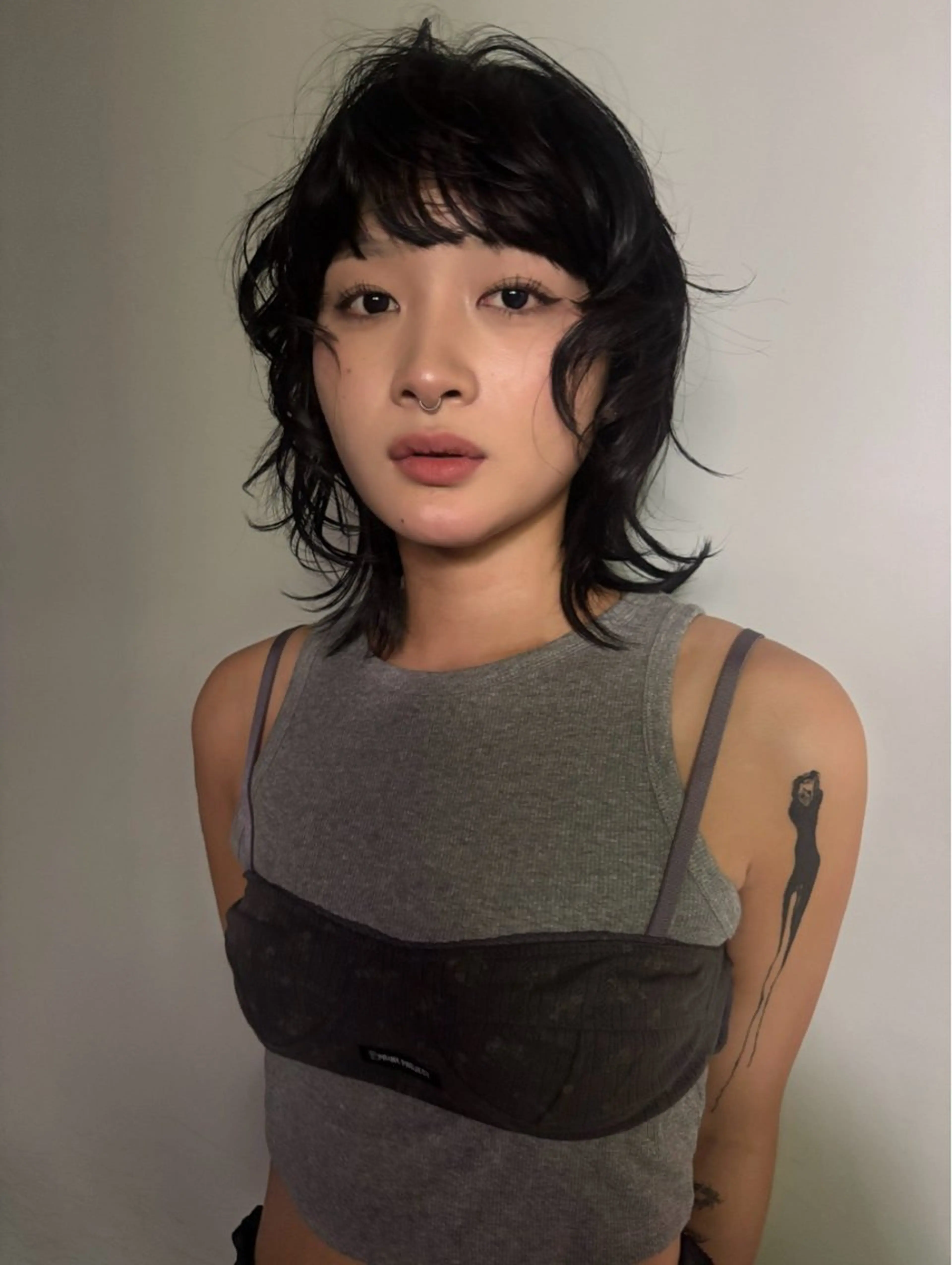 ミディアム パーマ ふちゃく はるなのヘアスタイル