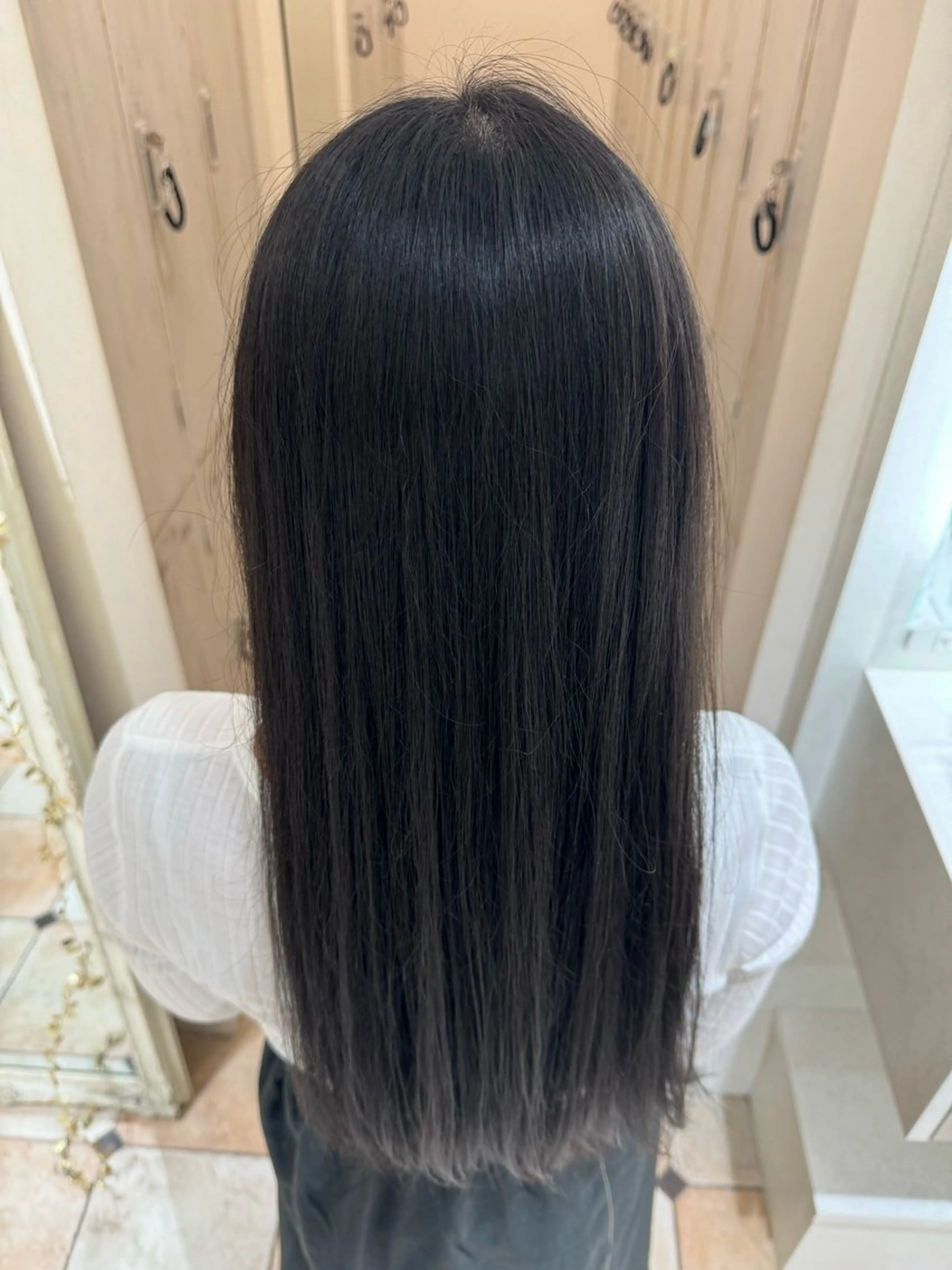 セミロング 透明感カラー🎨 田嶋翔真のヘアスタイル