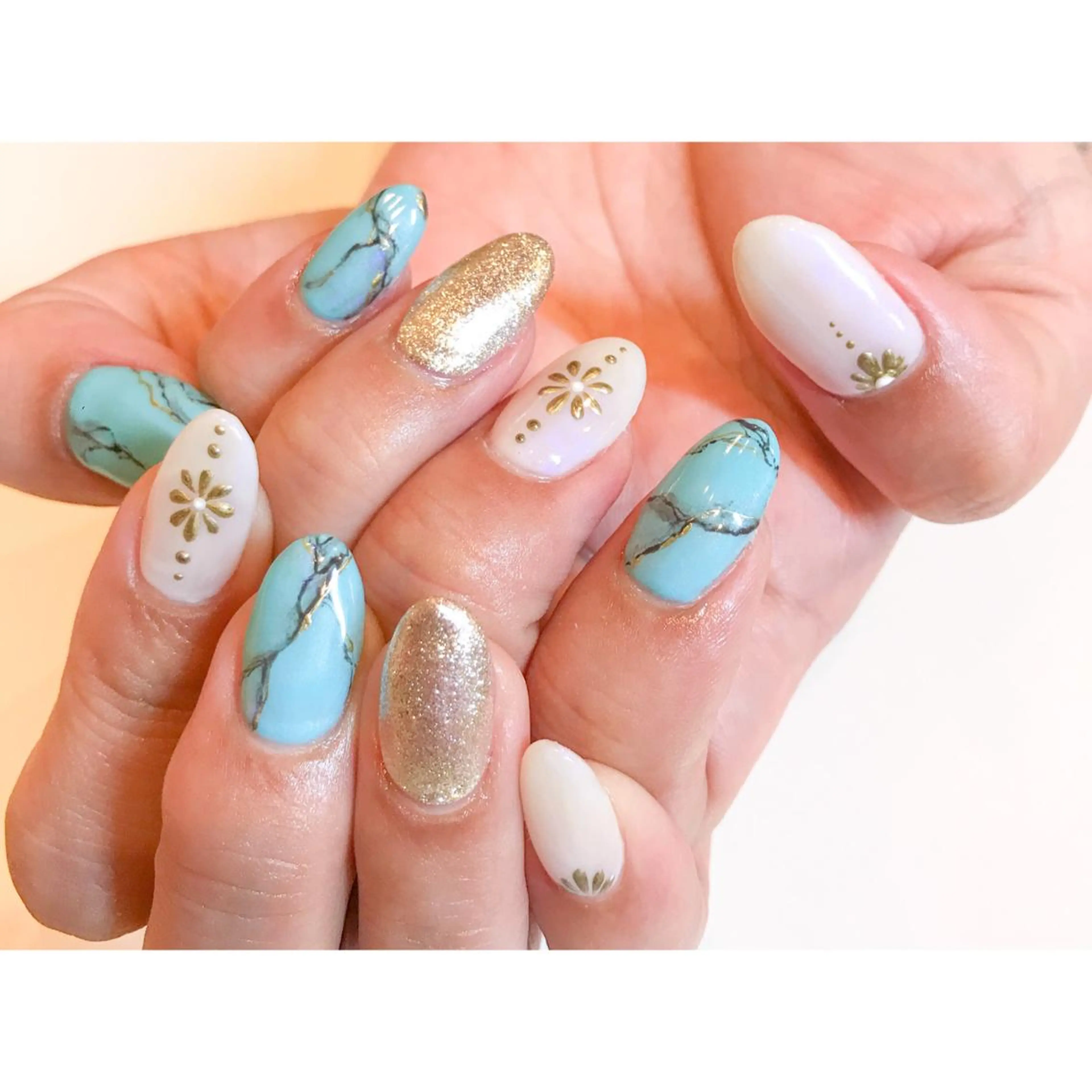 ネイル 林 里美のヘアスタイル