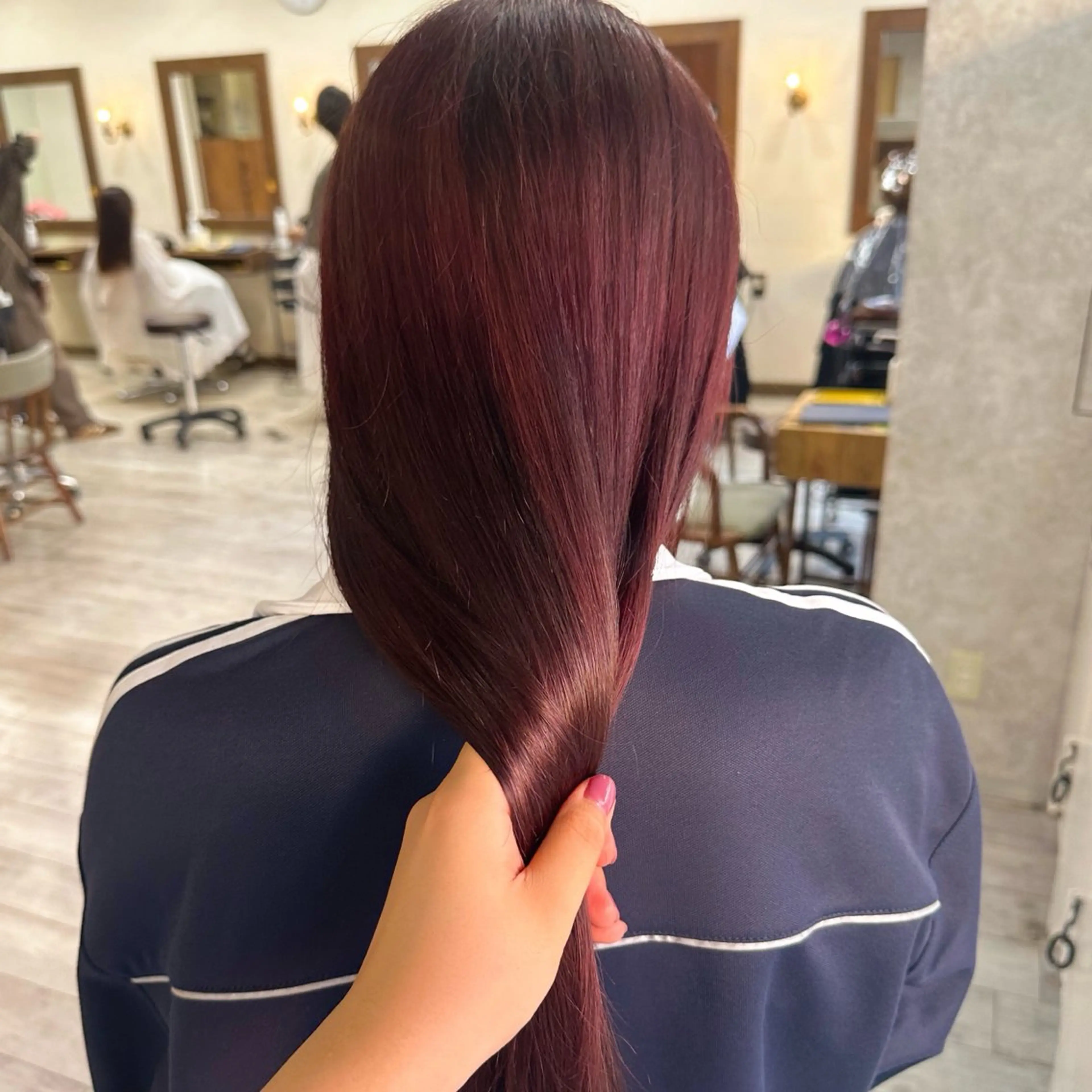 ロング カラー ブリーチ ブリーチなしカラー ヘアカラー トリートメント 高橋 みく/ minim 暖色のヘアスタイル