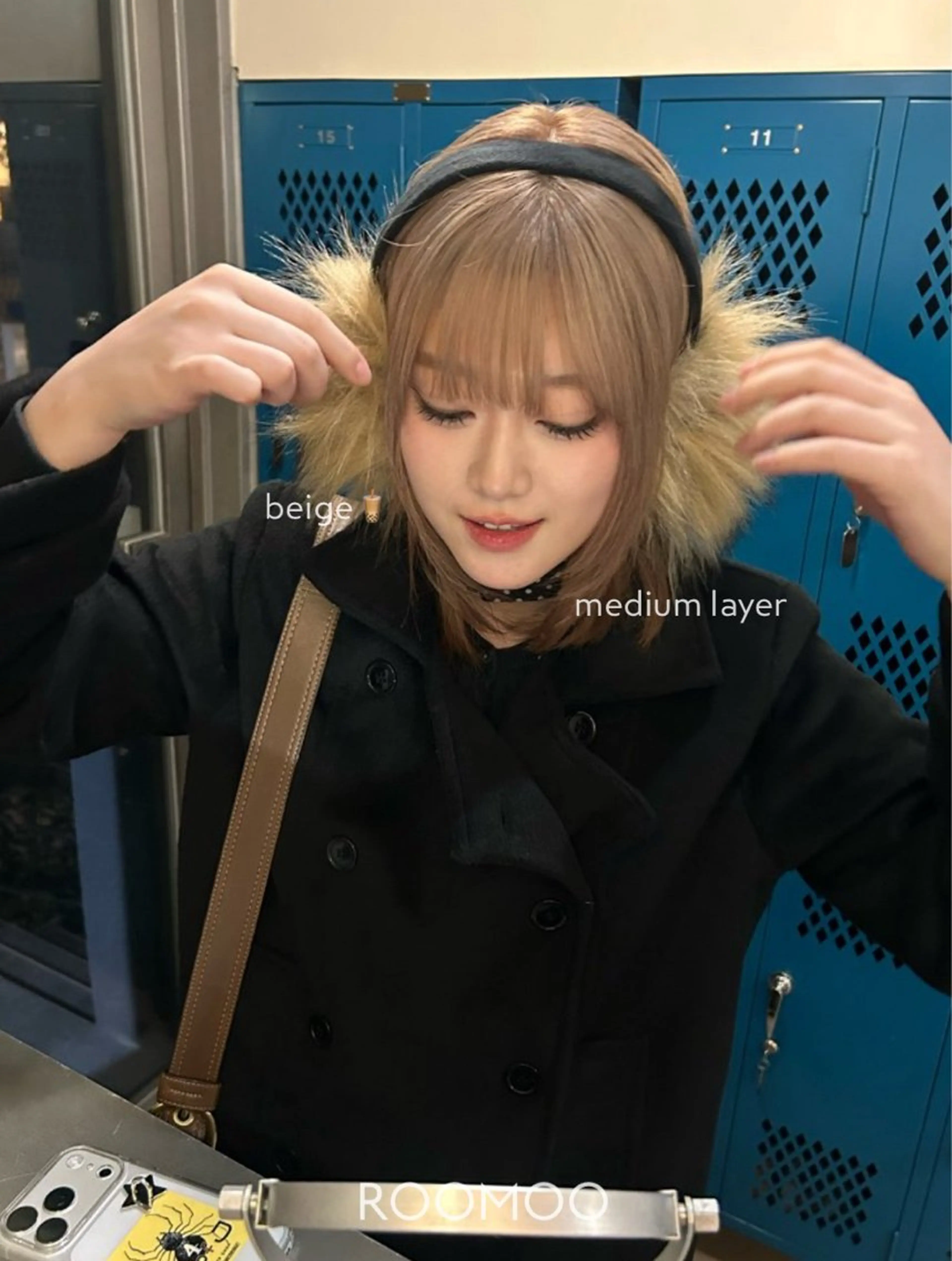 ミディアム カラー ミディアムレイヤー ベージュカラー ブリーチ レイヤーカット ヘアカラー レイヤーヘア/ボブ/ ブリーチ/EMIRIのヘアスタイル