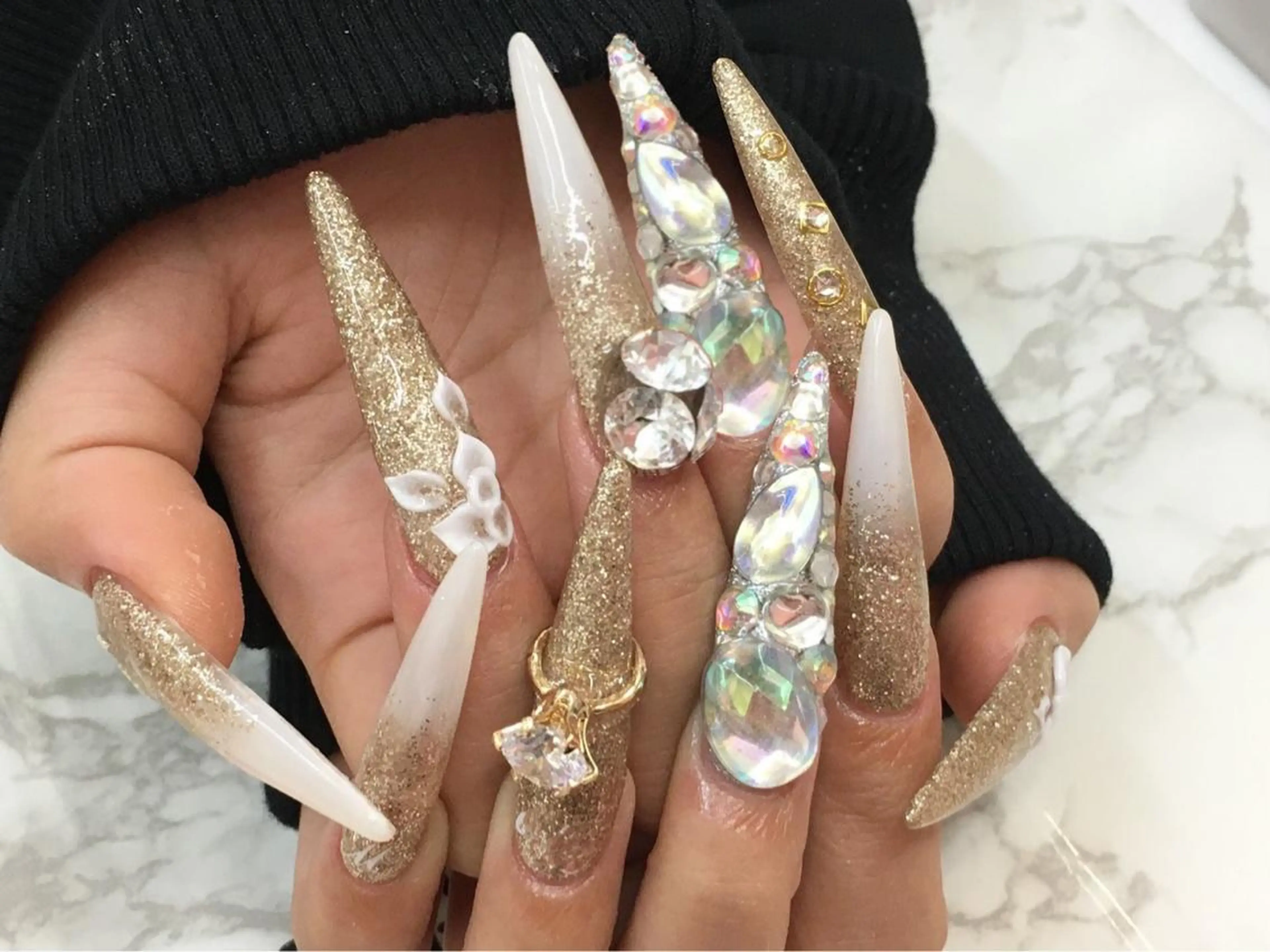 ロング カラー キッズ ネイル NAILSGOGO shibuyaのネイルデザイン