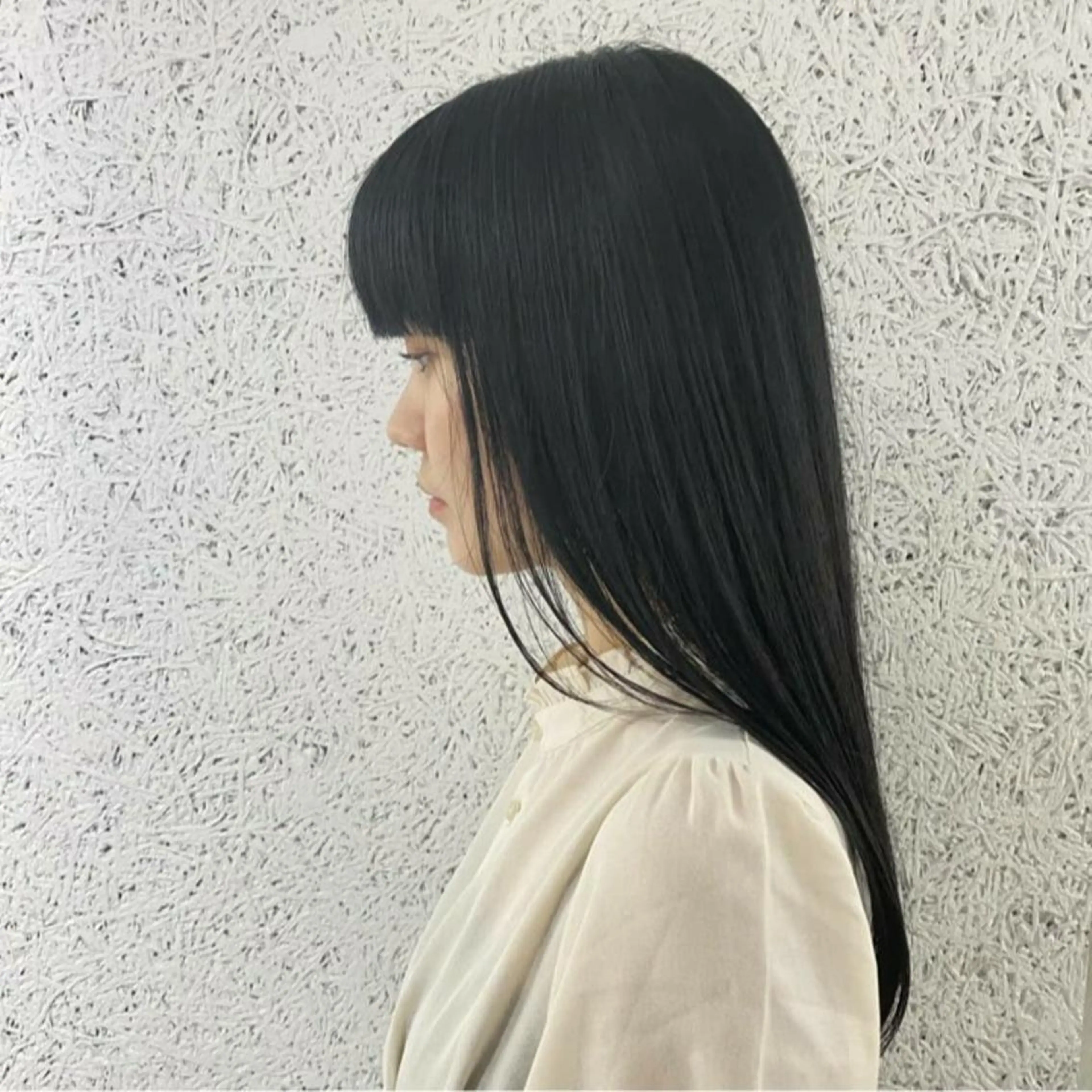 ロング カラー パーマ ヘアアレンジ 黒髪 ブリーチ デザインカラー インナーカラー ロング カット パーマ 縮毛矯正 トリートメント かわい ゆうな 髪質改善/縮毛矯正のヘアスタイル