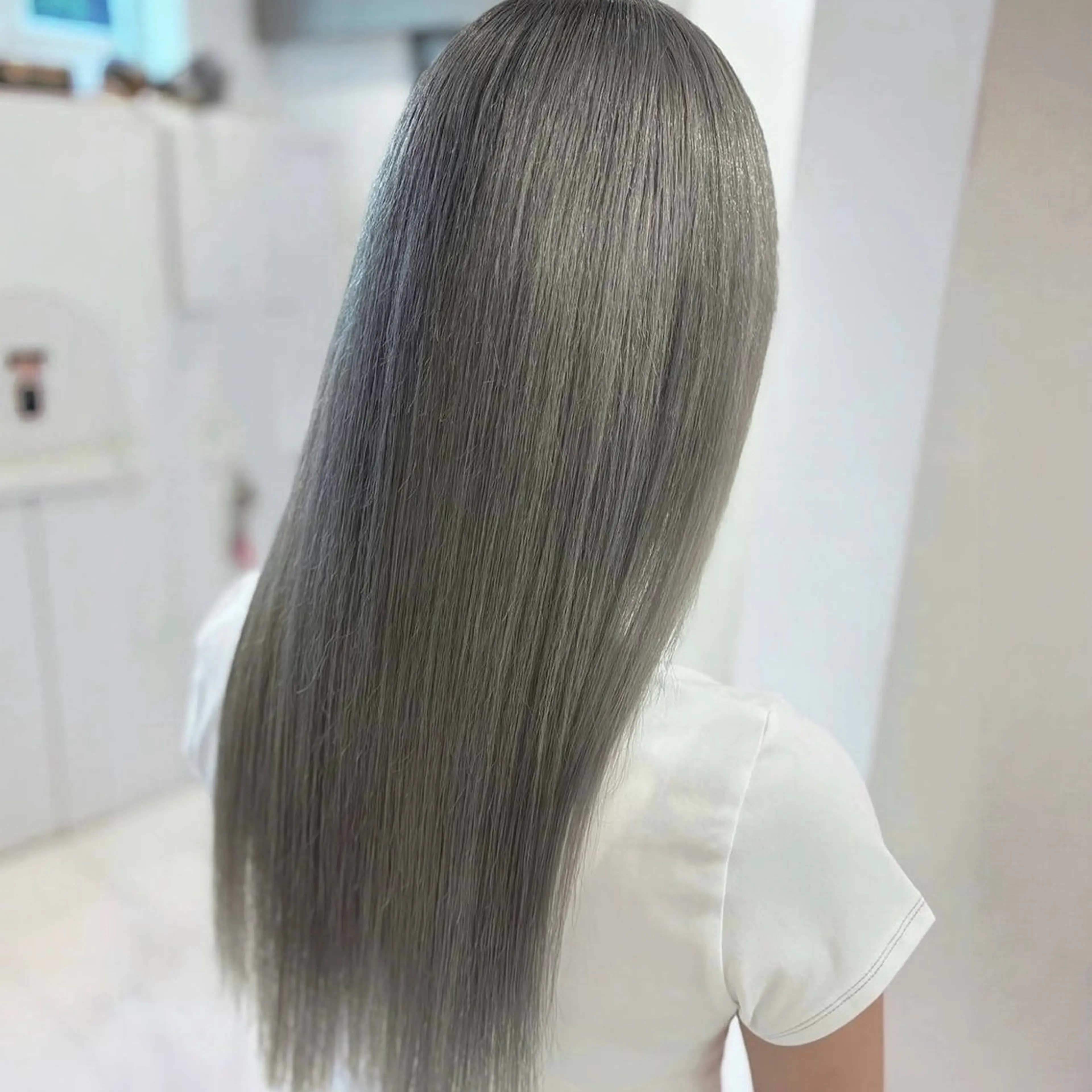 ロング カラー ブリーチ トリートメント カット ヘアカラー Ayu🍯/名駅/ブ リーチカラー/ヘアメのヘアスタイル