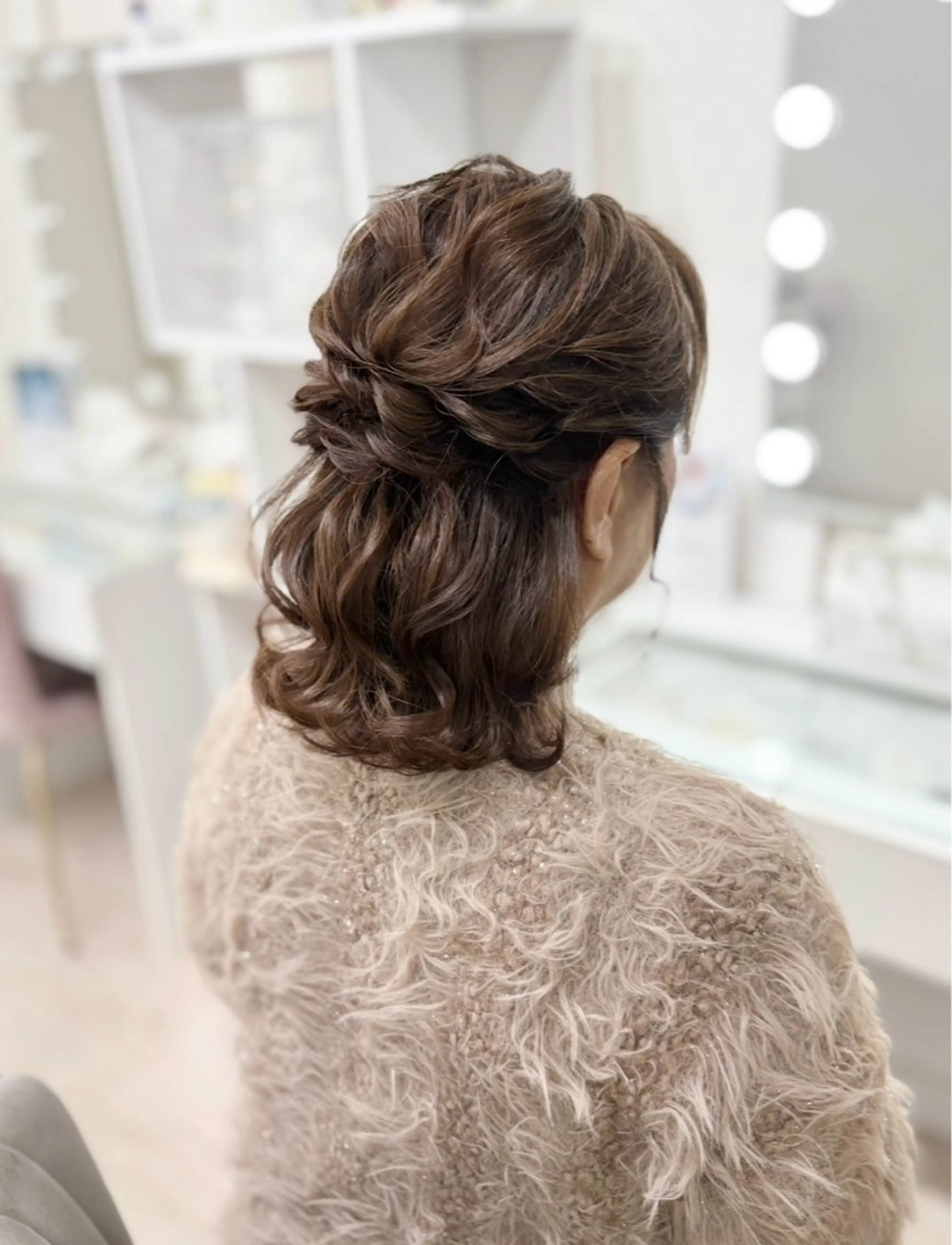 ミディアム ヘアアレンジ ハーフアップ ヘアセット ヘアセットサロン /上坪愛美のヘアスタイル