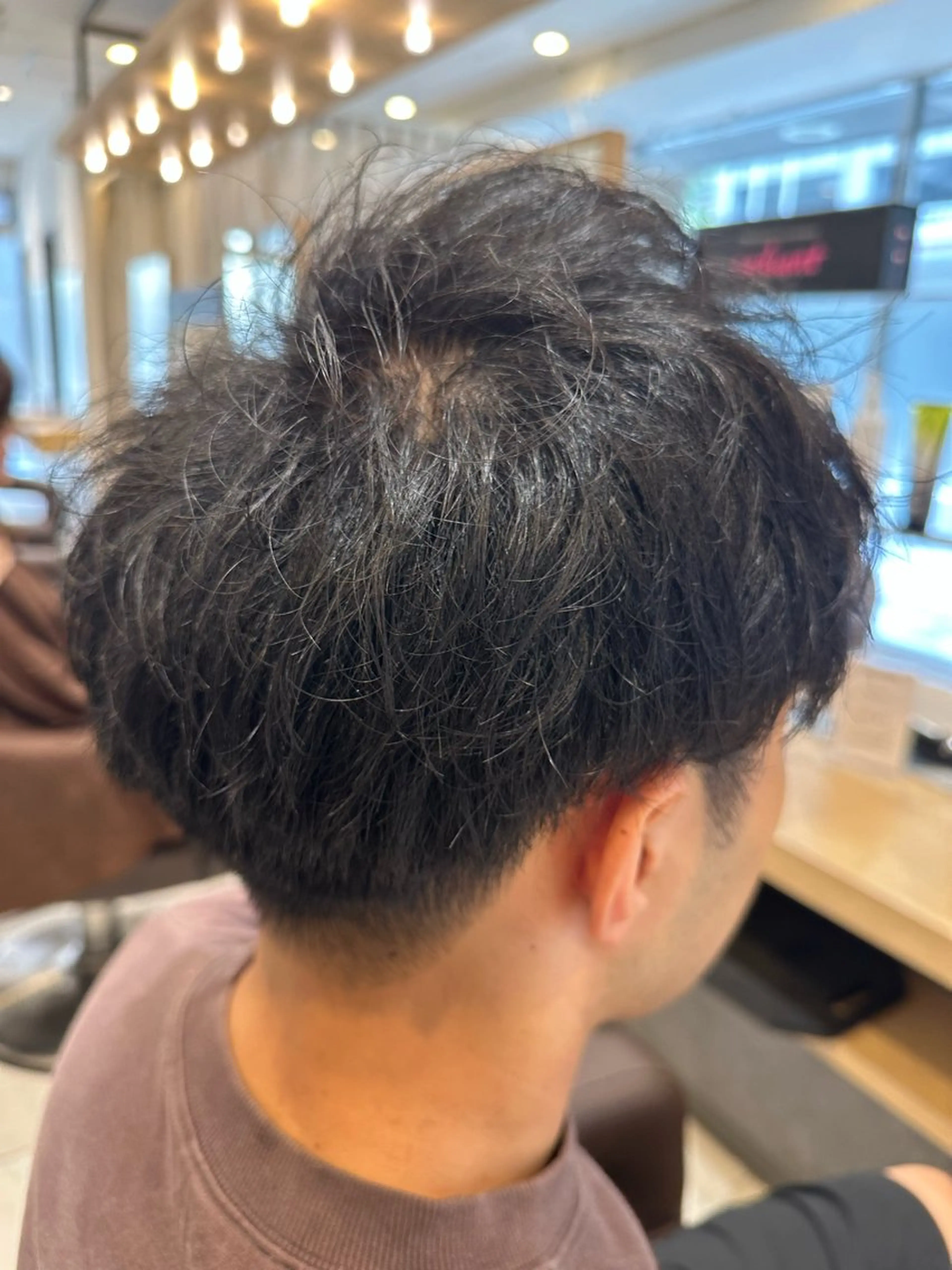 メンズ マッシュ カット ヘアセット 市川透明感カラー &パーマ美容師Kaiのヘアスタイル