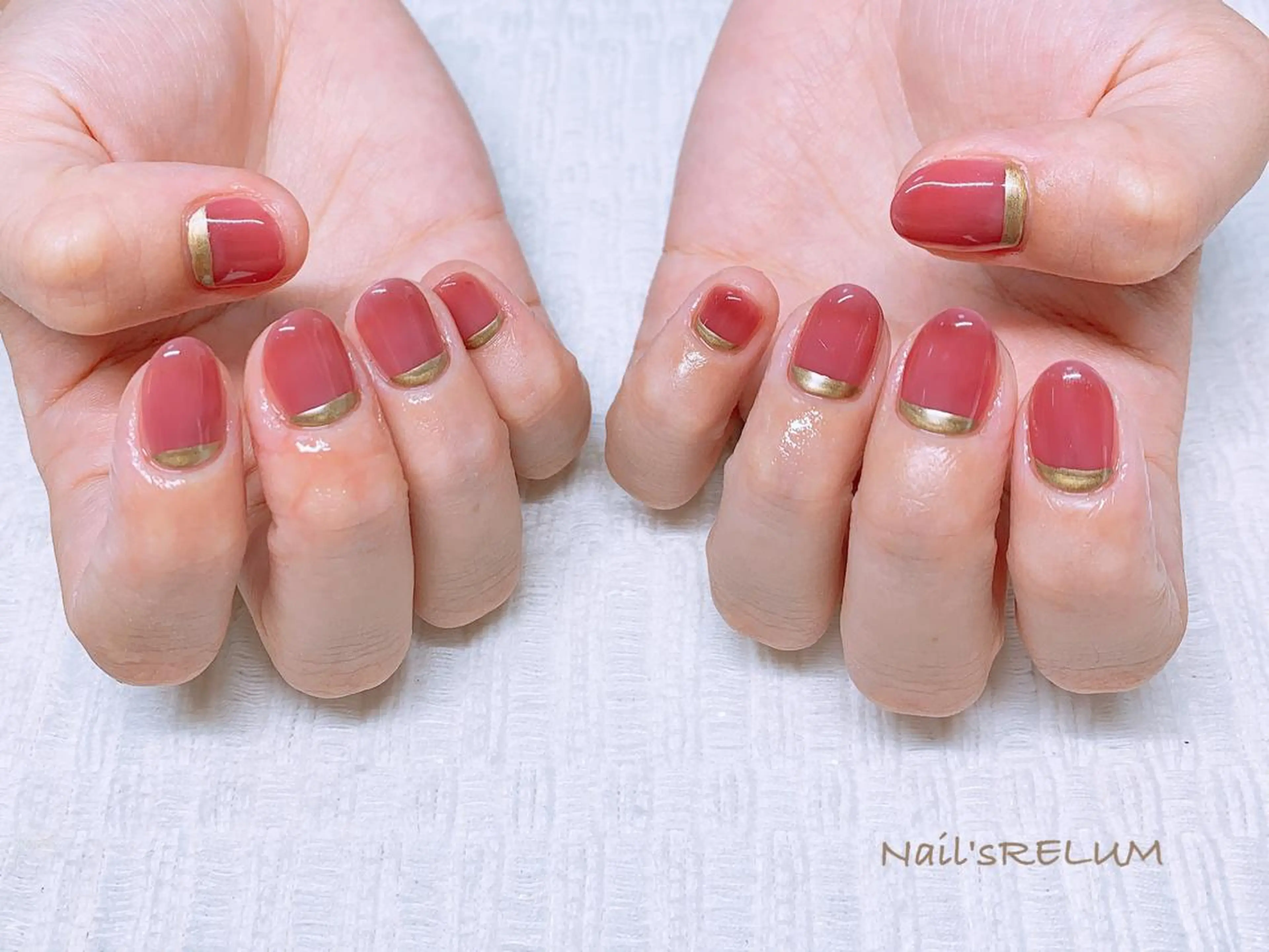 ネイル 持ち込み THECOLORS所属・近貞 莉奈のネイルデザイン